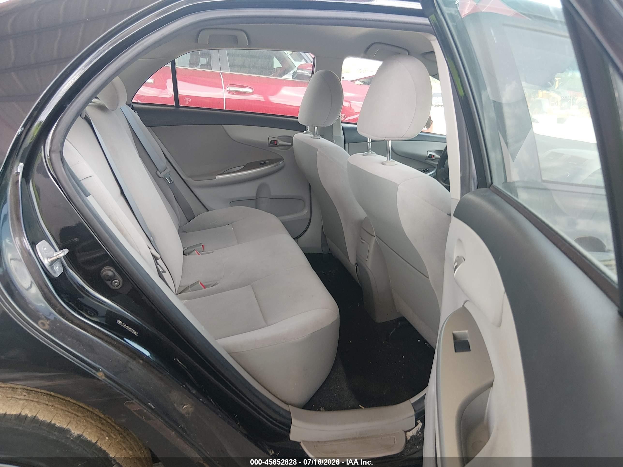 2011 Toyota Corolla Le Black vin: JTDBU4EE8BJ092271