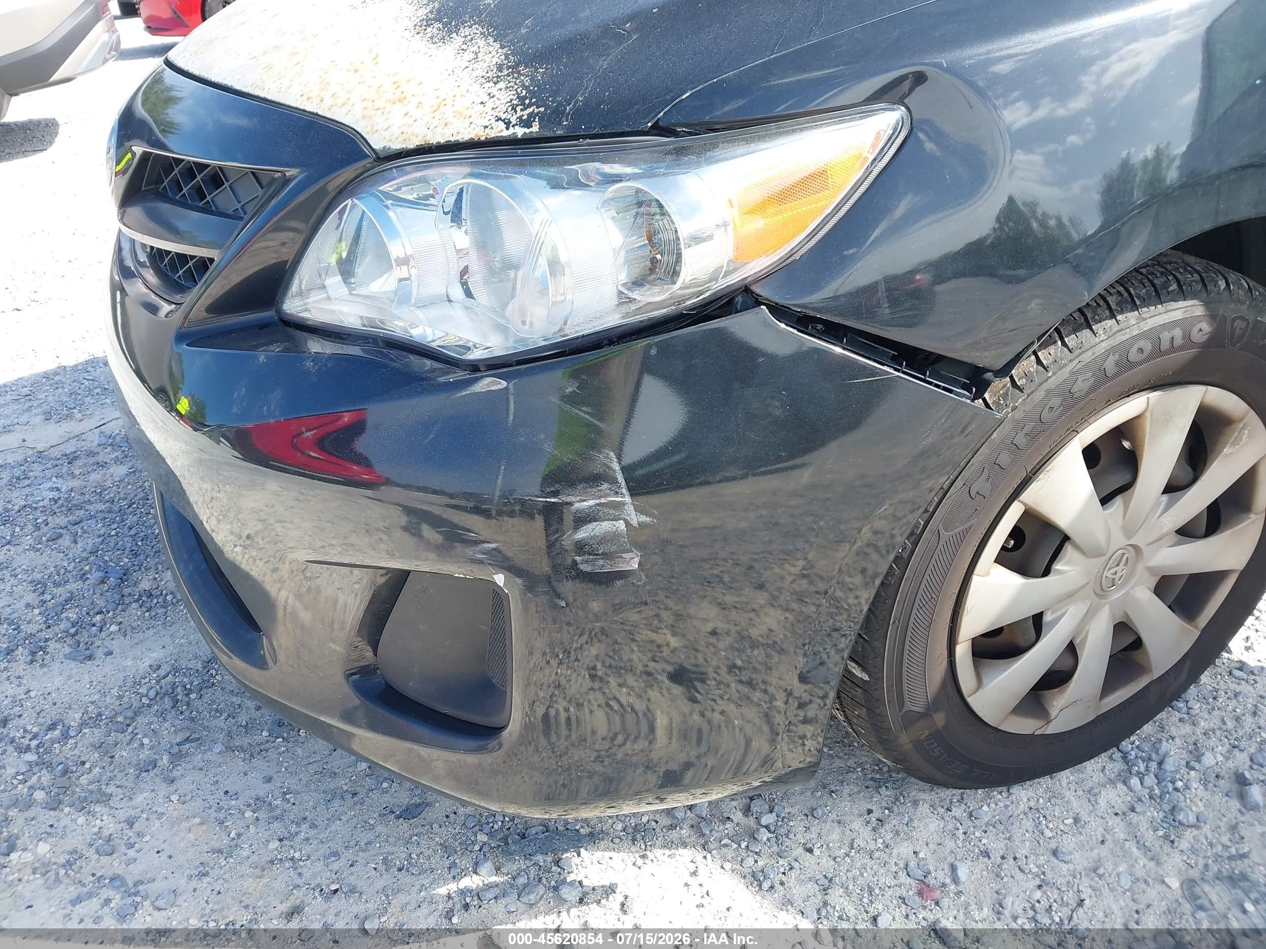 2011 Toyota Corolla Le Black vin: JTDBU4EE8BJ092674