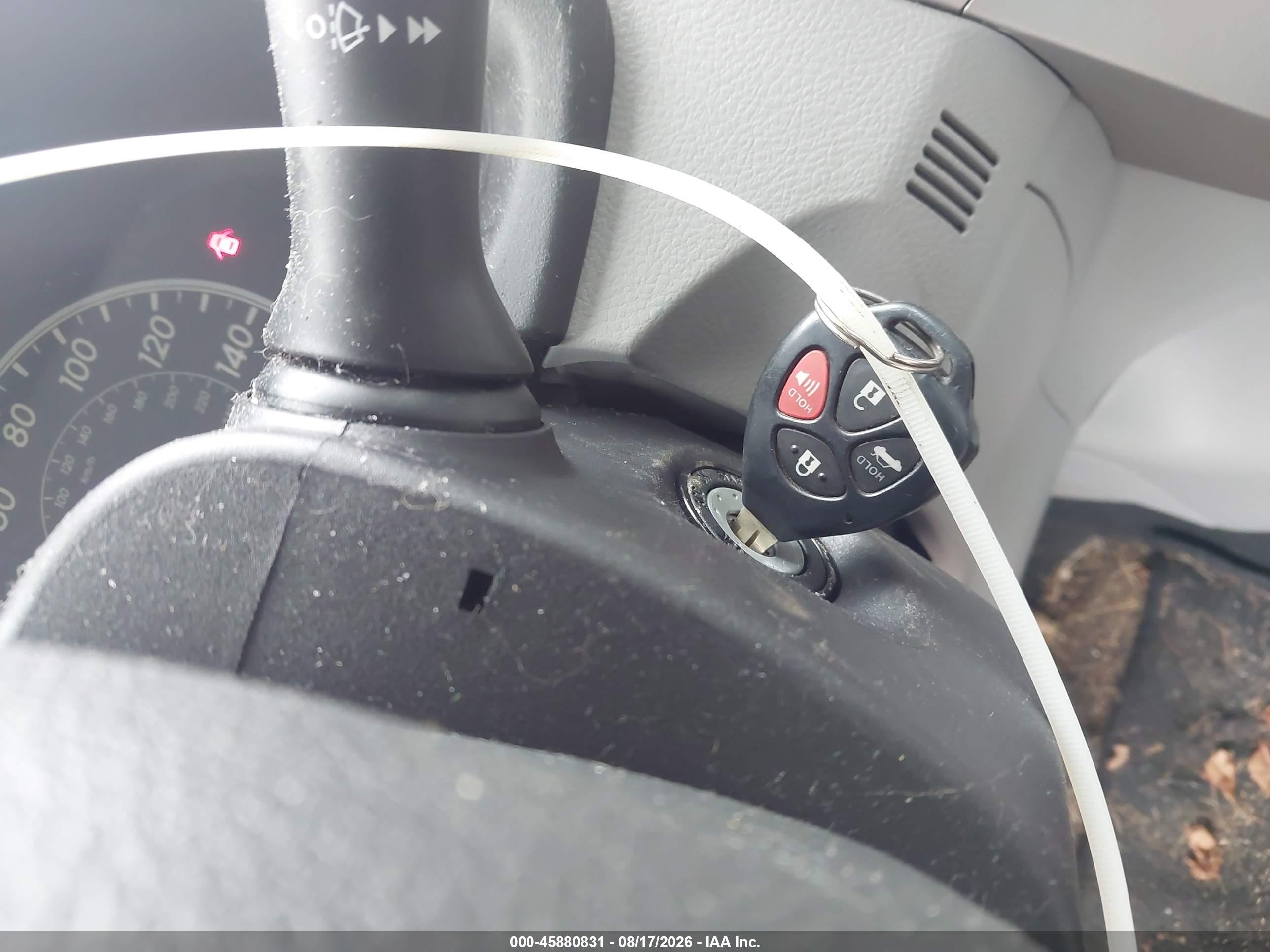 2011 Toyota Corolla Le Gray vin: JTDBU4EE8BJ100613