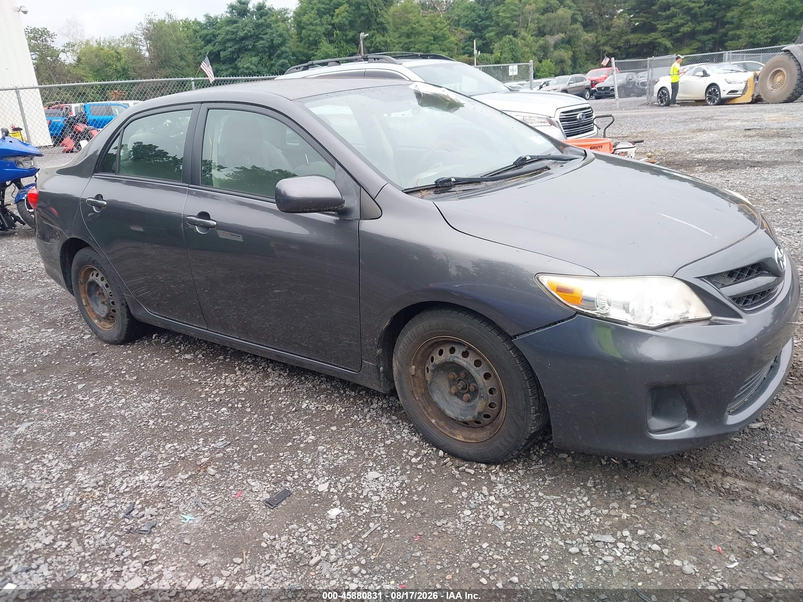 2011 Toyota Corolla Le Gray vin: JTDBU4EE8BJ100613