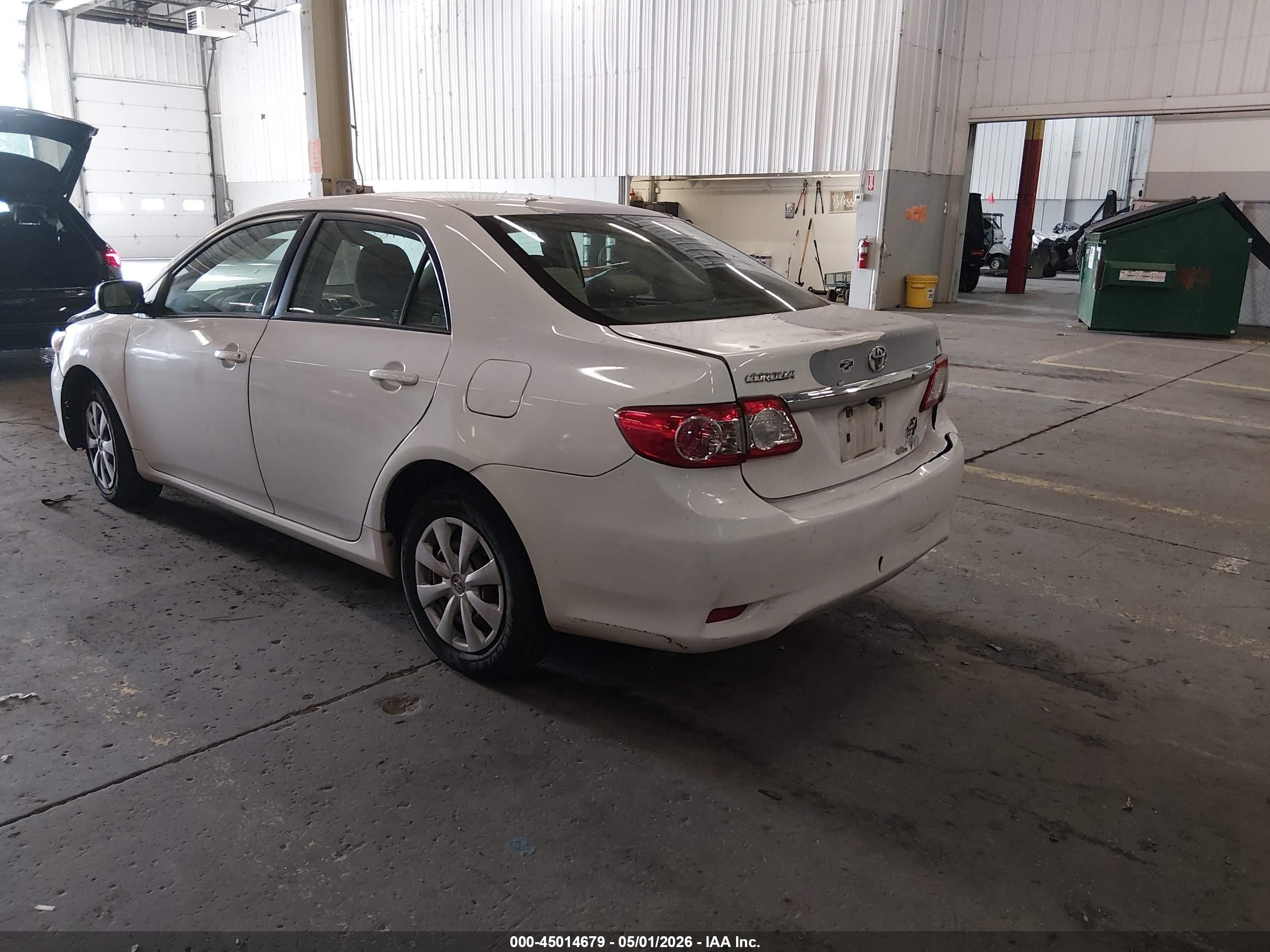 2011 Toyota Corolla Le Белый vin: JTDBU4EE8BJ103866