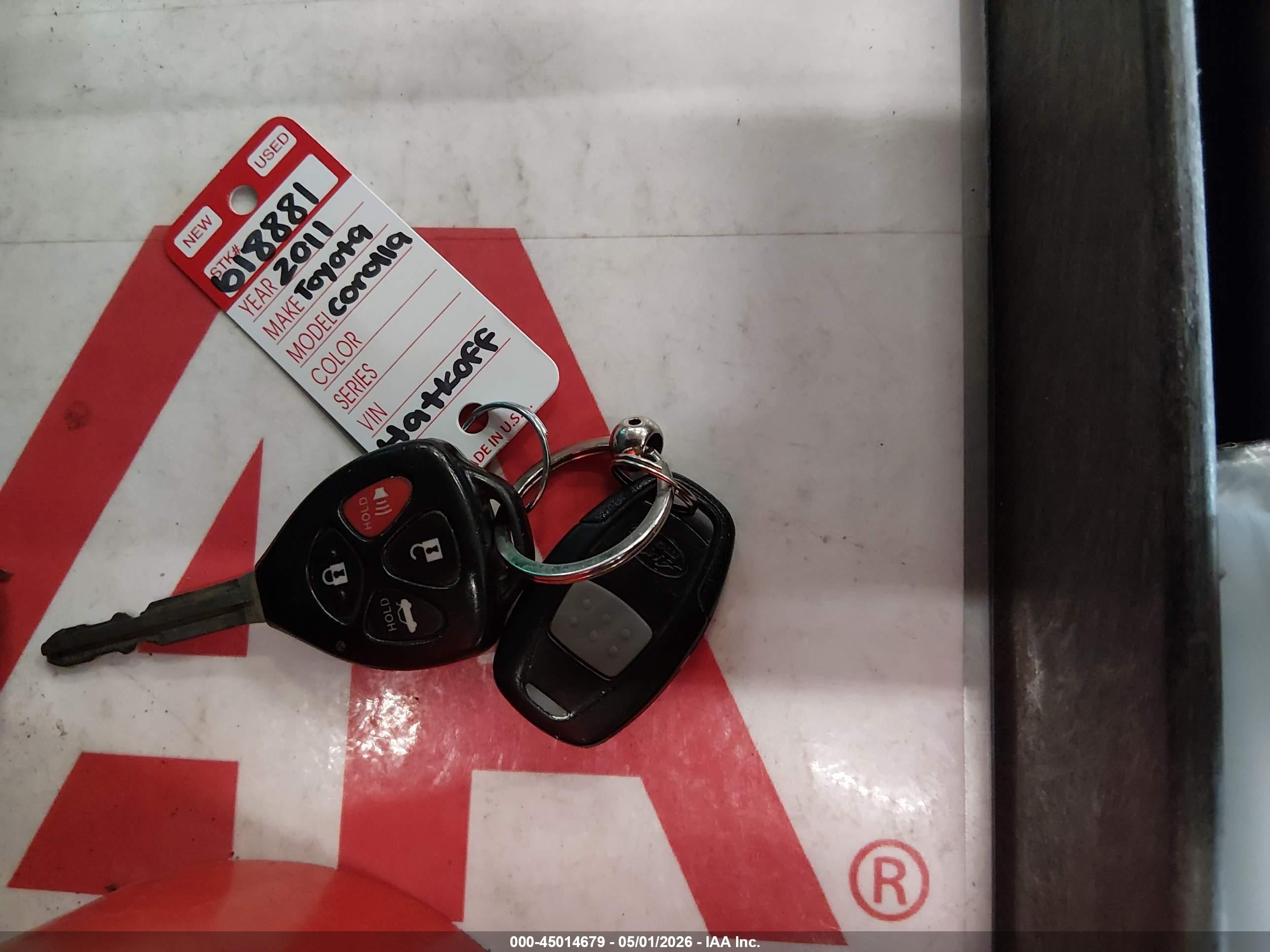 2011 Toyota Corolla Le Белый vin: JTDBU4EE8BJ103866