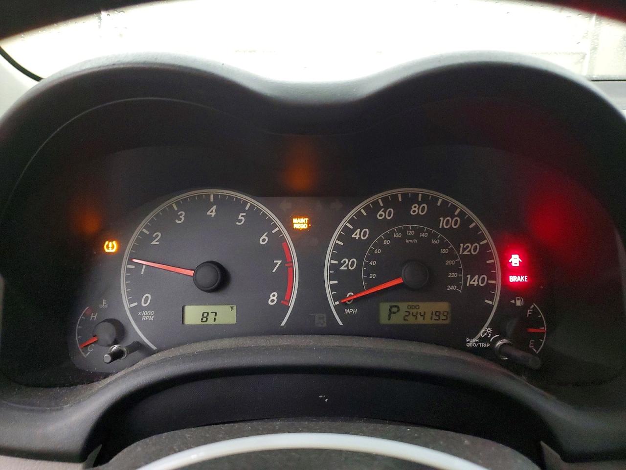 2011 Toyota Corolla Le Серый vin: JTDBU4EE8BJ105309