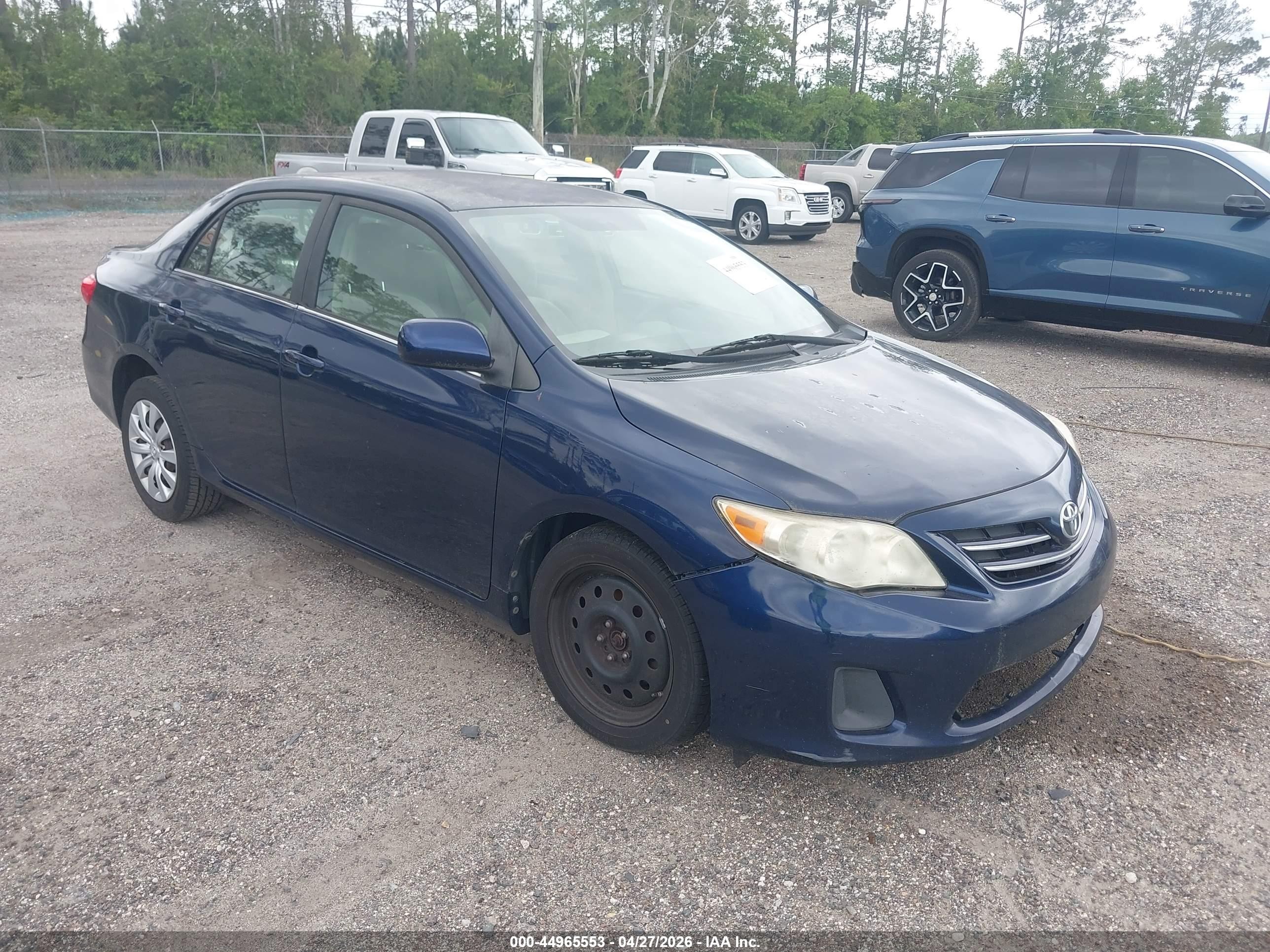 2013 Toyota Corolla Le Blue vin: JTDBU4EE8DJ115437