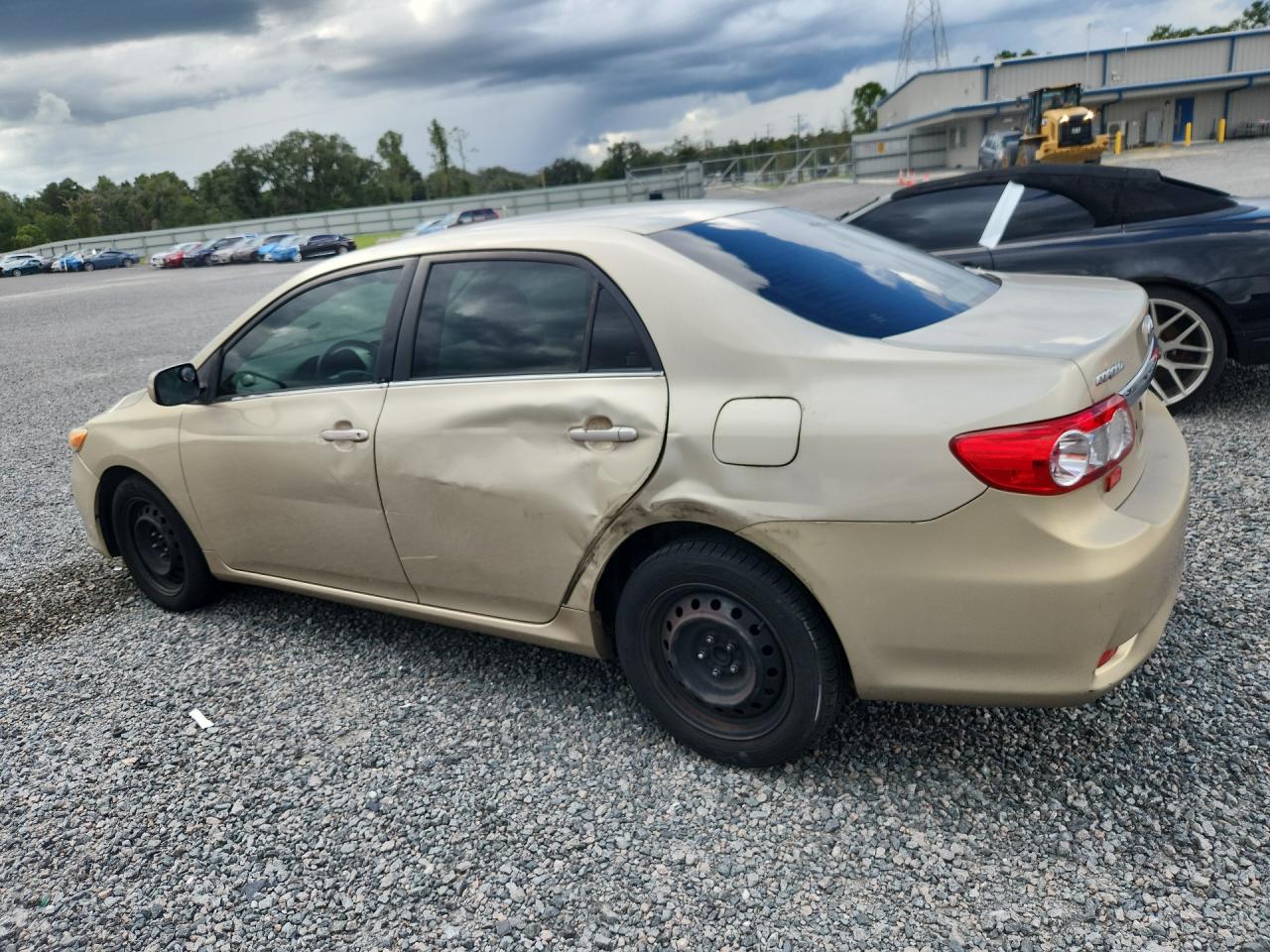 2013 Toyota Corolla Le Gold vin: JTDBU4EE8DJ121903