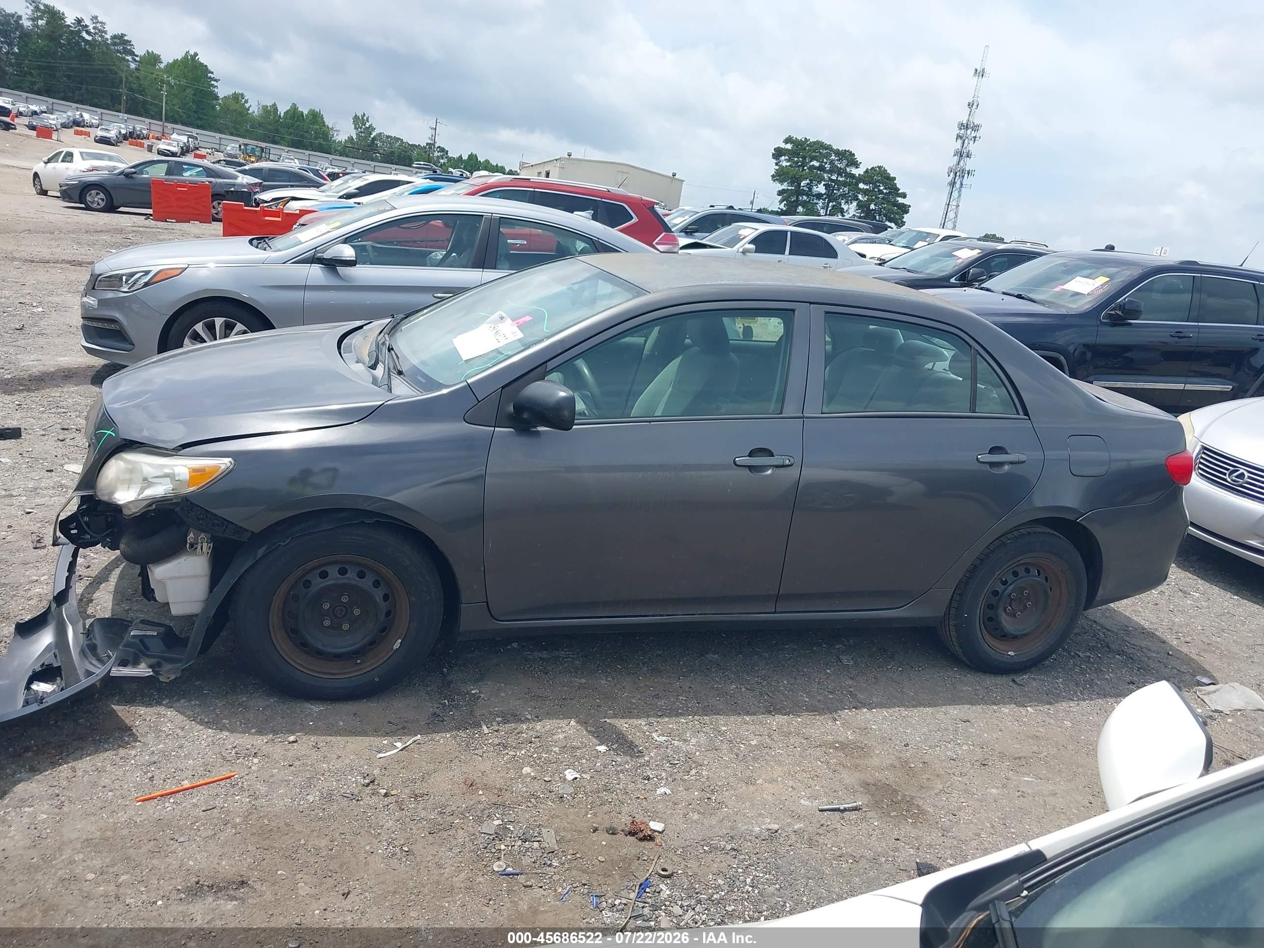 2010 Toyota Corolla   Серый vin: JTDBU4EE9AJ060024