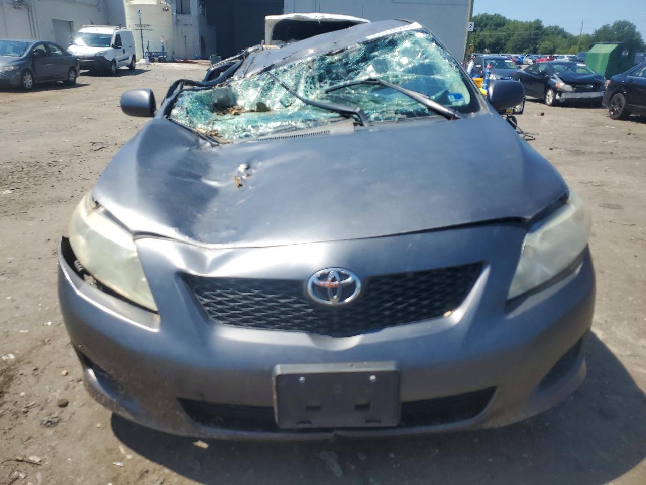 2010 Toyota Corolla Le Gray vin: JTDBU4EE9AJ065840