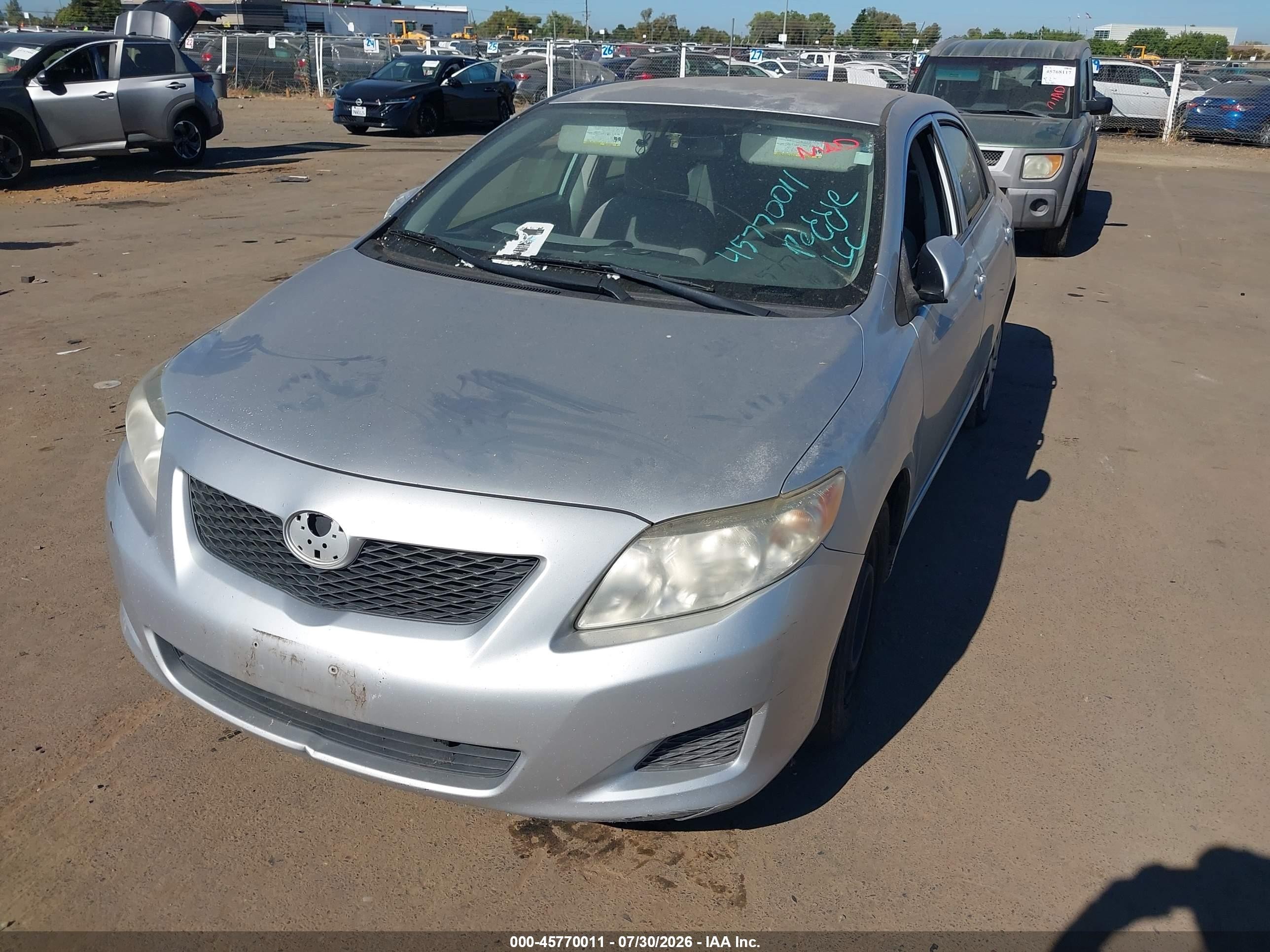 2010 Toyota Corolla Le Silver vin: JTDBU4EE9AJ072741