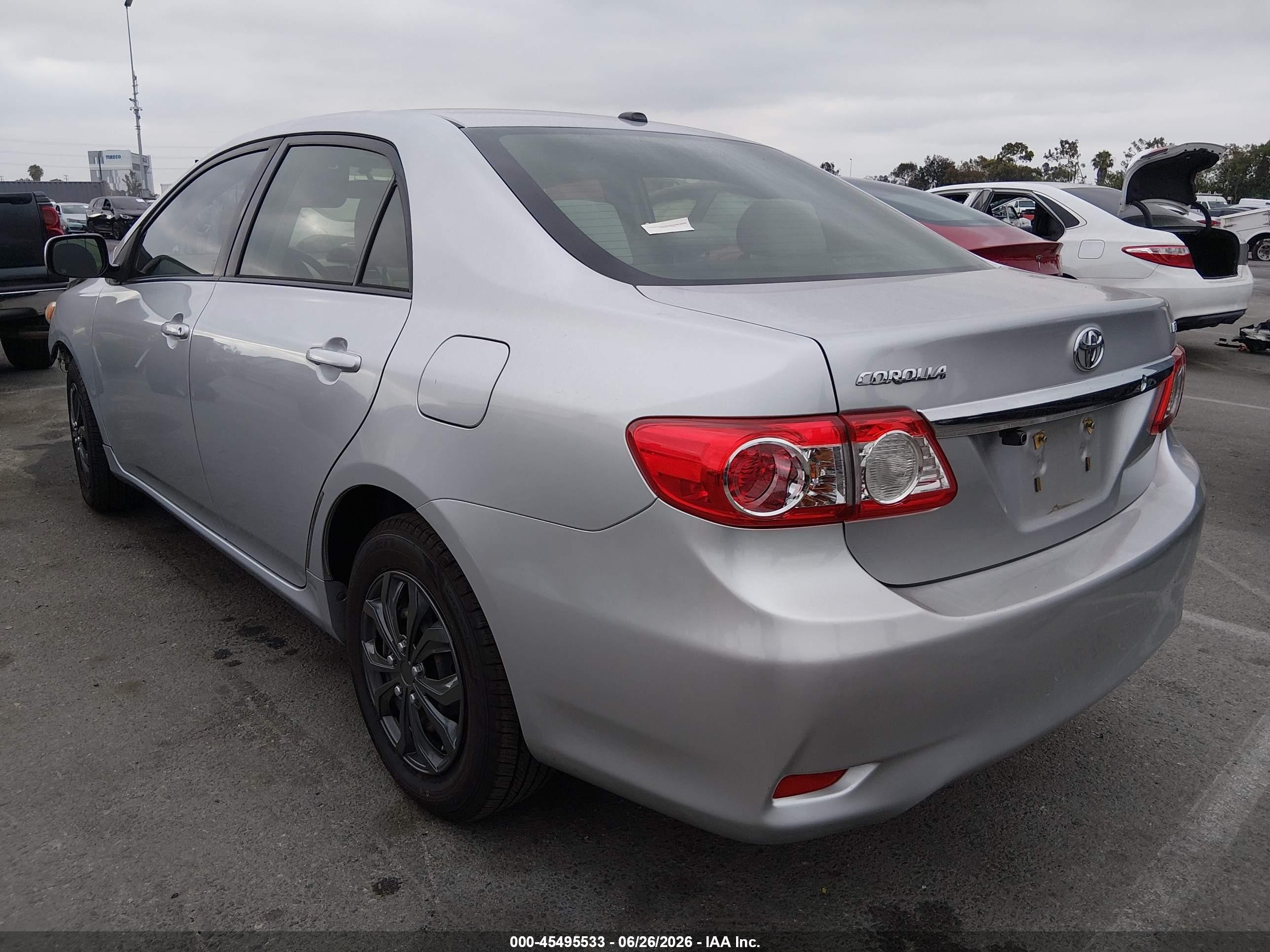 2011 Toyota Corolla Le Silver vin: JTDBU4EE9BJ089959