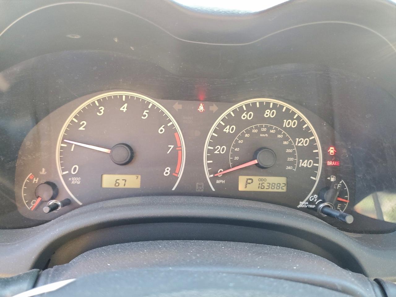 2011 Toyota Corolla Base Red vin: JTDBU4EE9BJ092070
