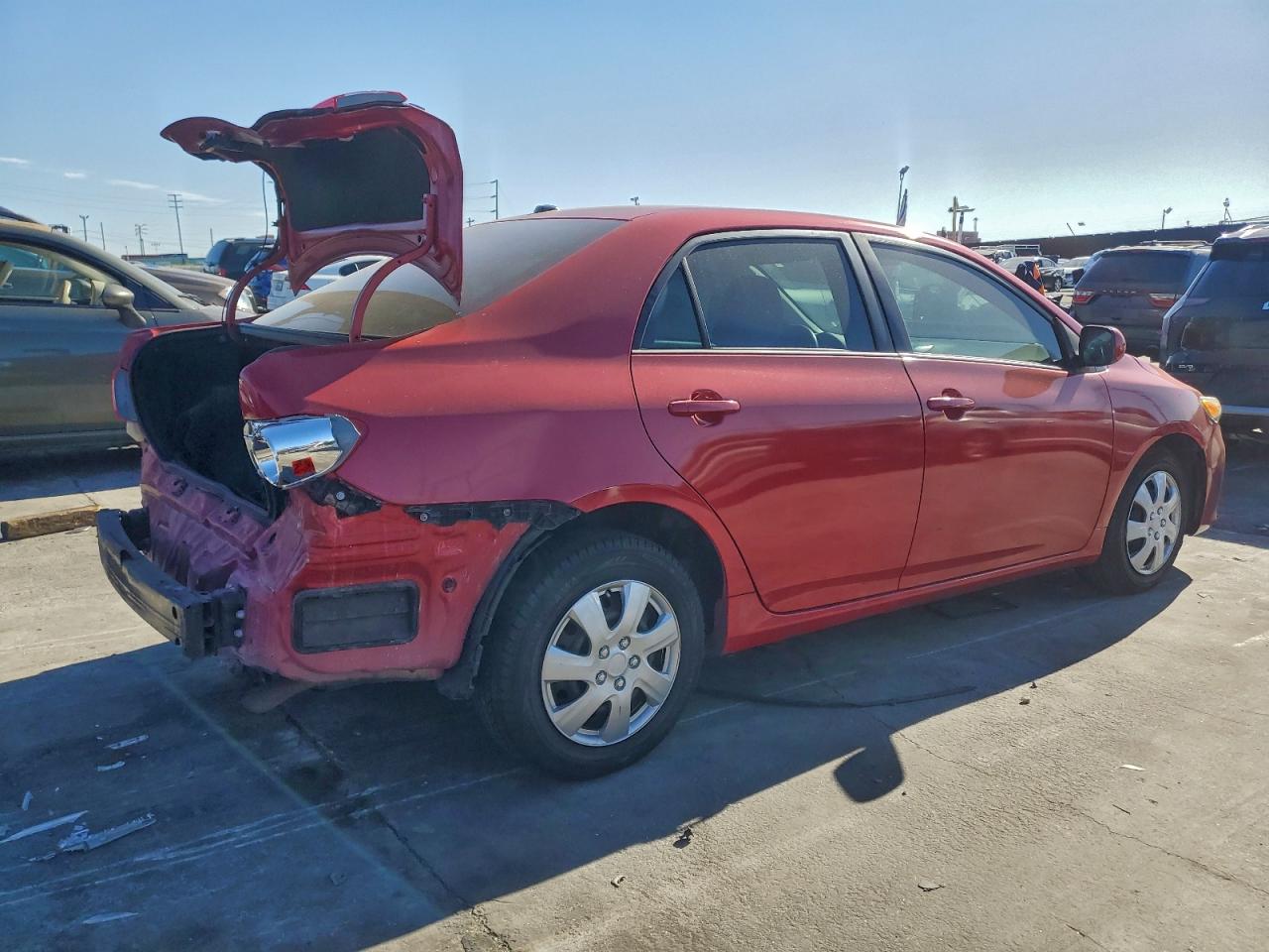 2011 Toyota Corolla Base Red vin: JTDBU4EE9BJ092070