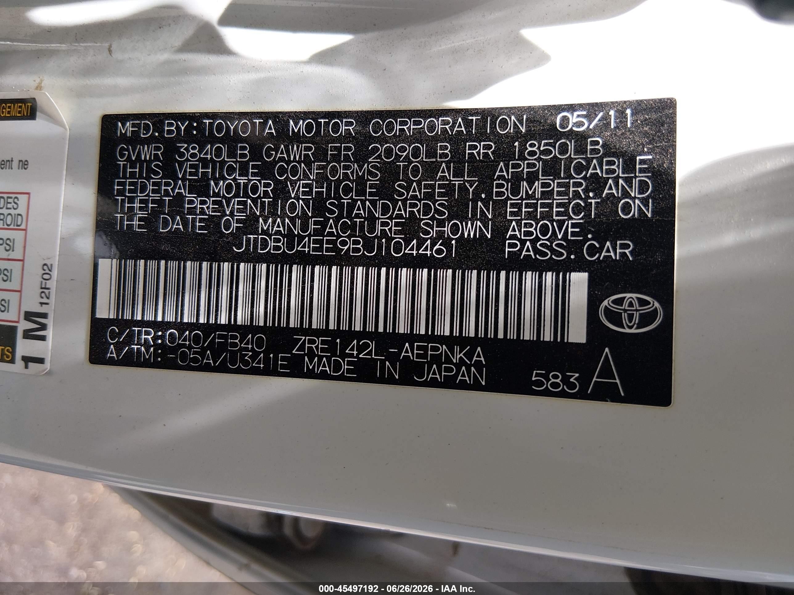 2011 Toyota Corolla Le White vin: JTDBU4EE9BJ104461