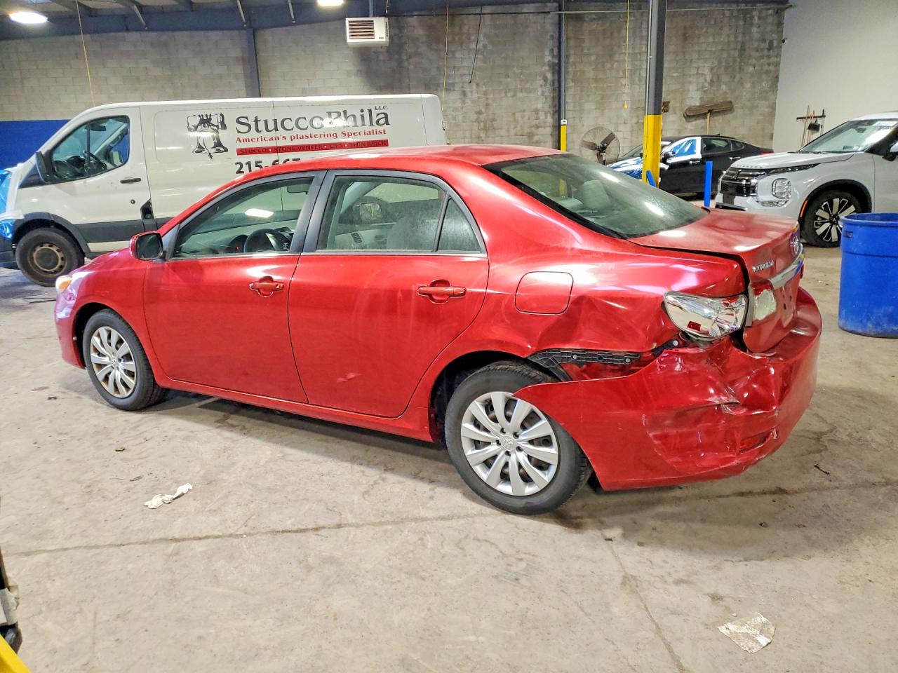 2013 Toyota Corolla Le Red vin: JTDBU4EE9DJ118038
