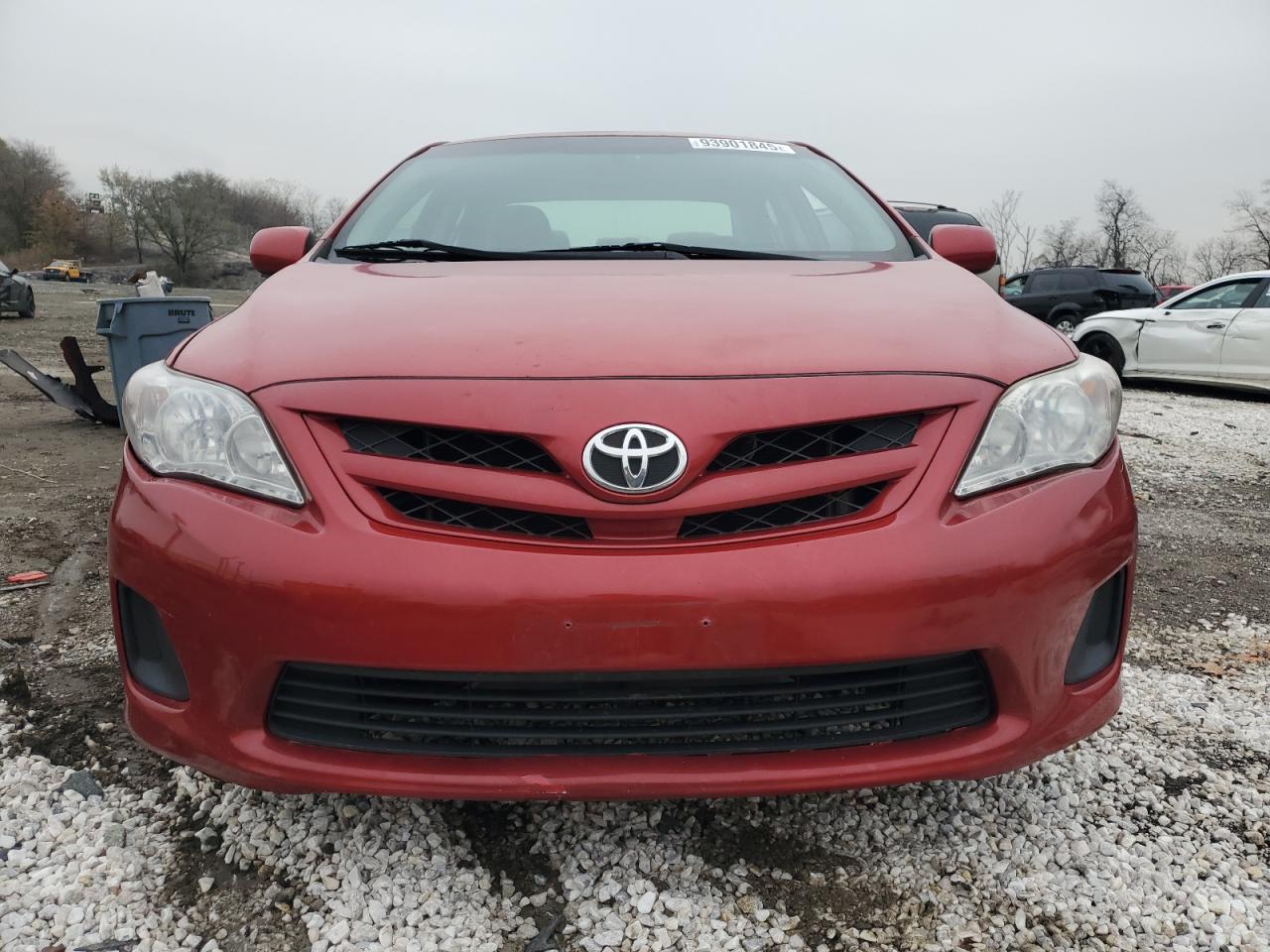 2013 Toyota Corolla Red vin: JTDBU4EE9DJ121909