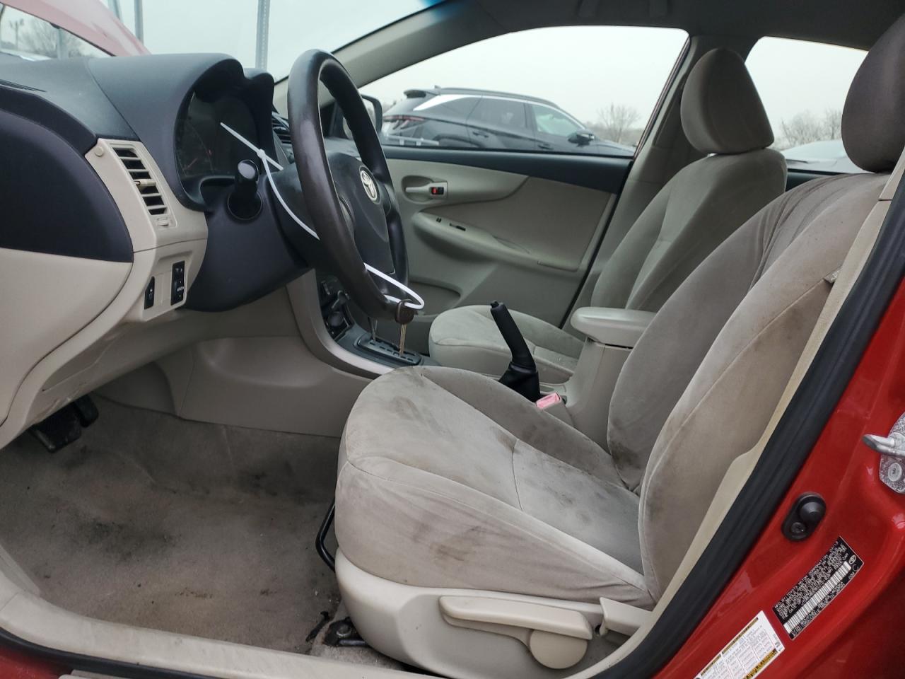 2013 Toyota Corolla Red vin: JTDBU4EE9DJ121909
