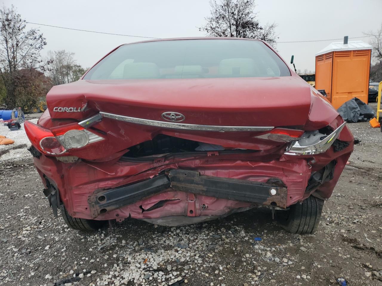 2013 Toyota Corolla Red vin: JTDBU4EE9DJ121909