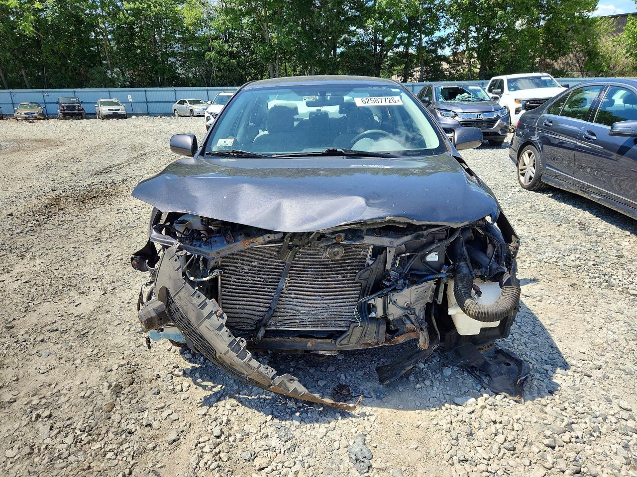 2010 Toyota Corolla Le Gray vin: JTDBU4EEXA9100385