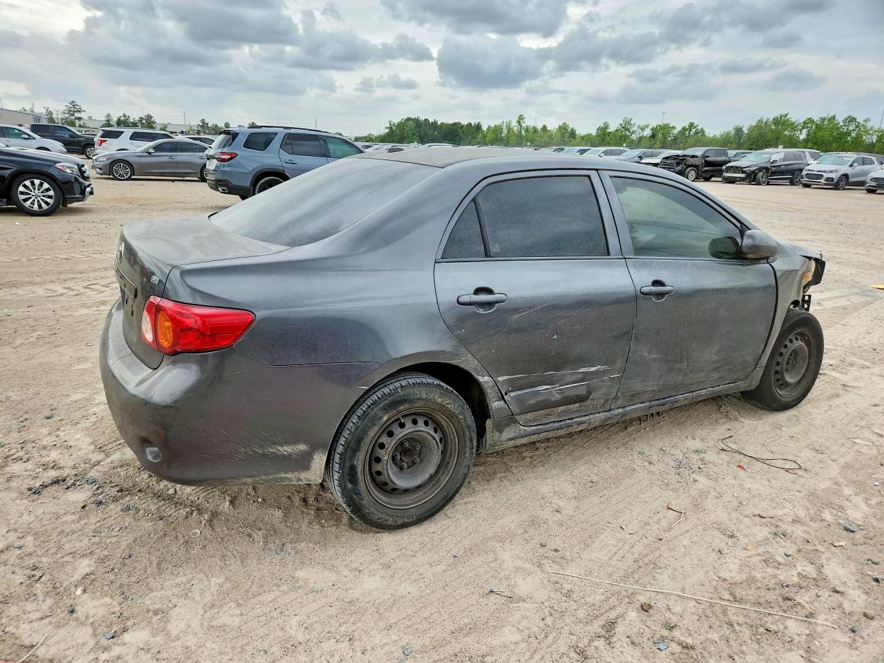 2010 Toyota Corolla Le Gray vin: JTDBU4EEXA9117235
