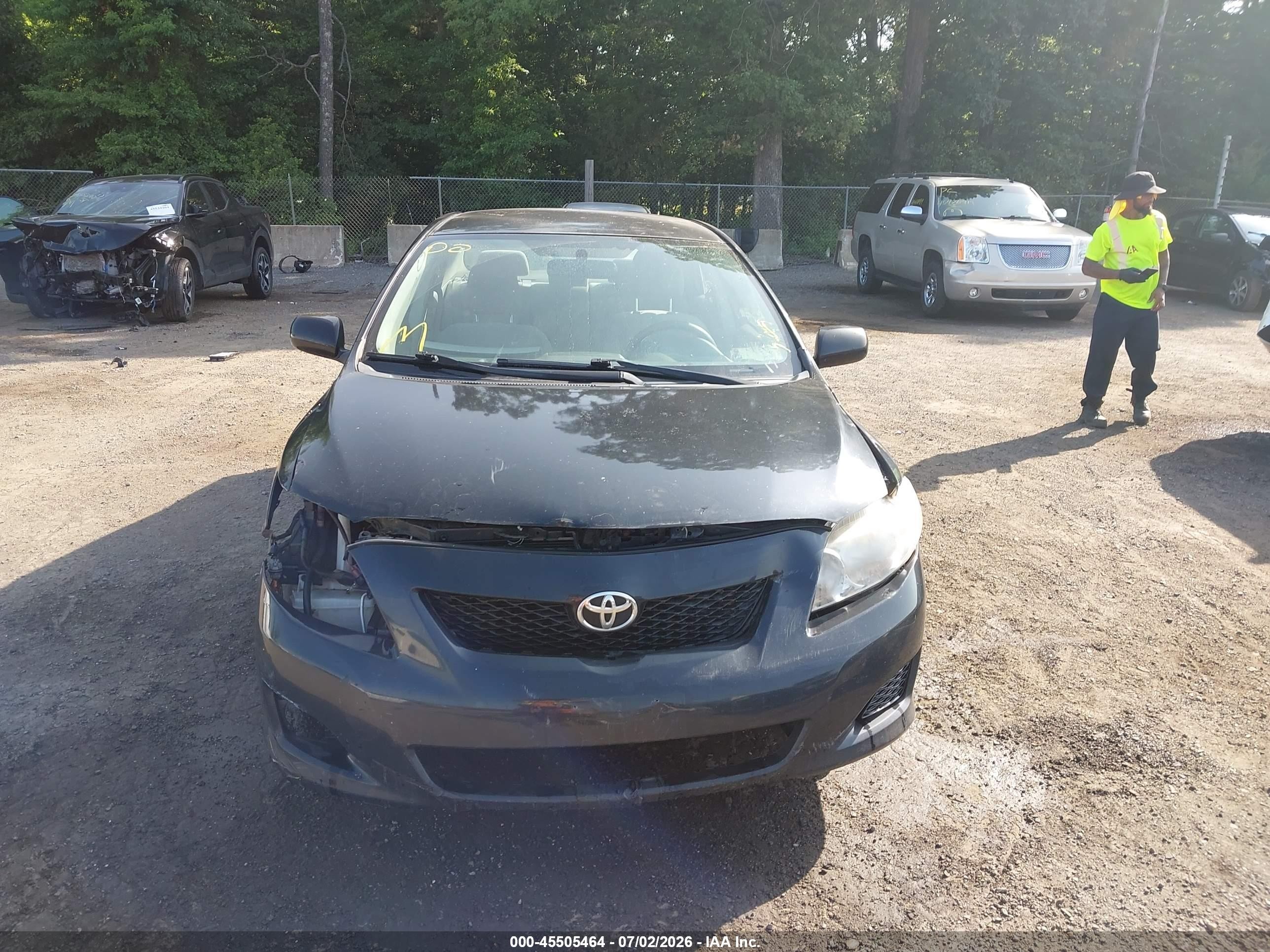 2010 Toyota Corolla Le Black vin: JTDBU4EEXAJ059156