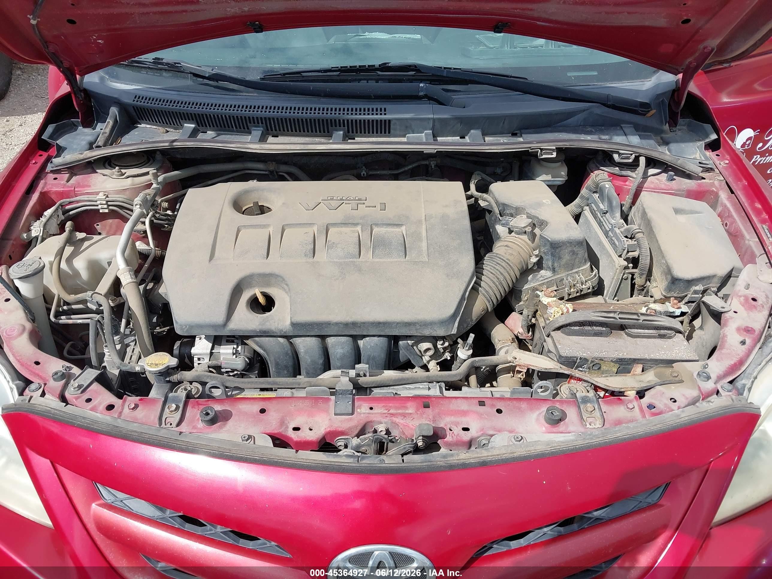 2011 Toyota Corolla Le Red vin: JTDBU4EEXB9141696