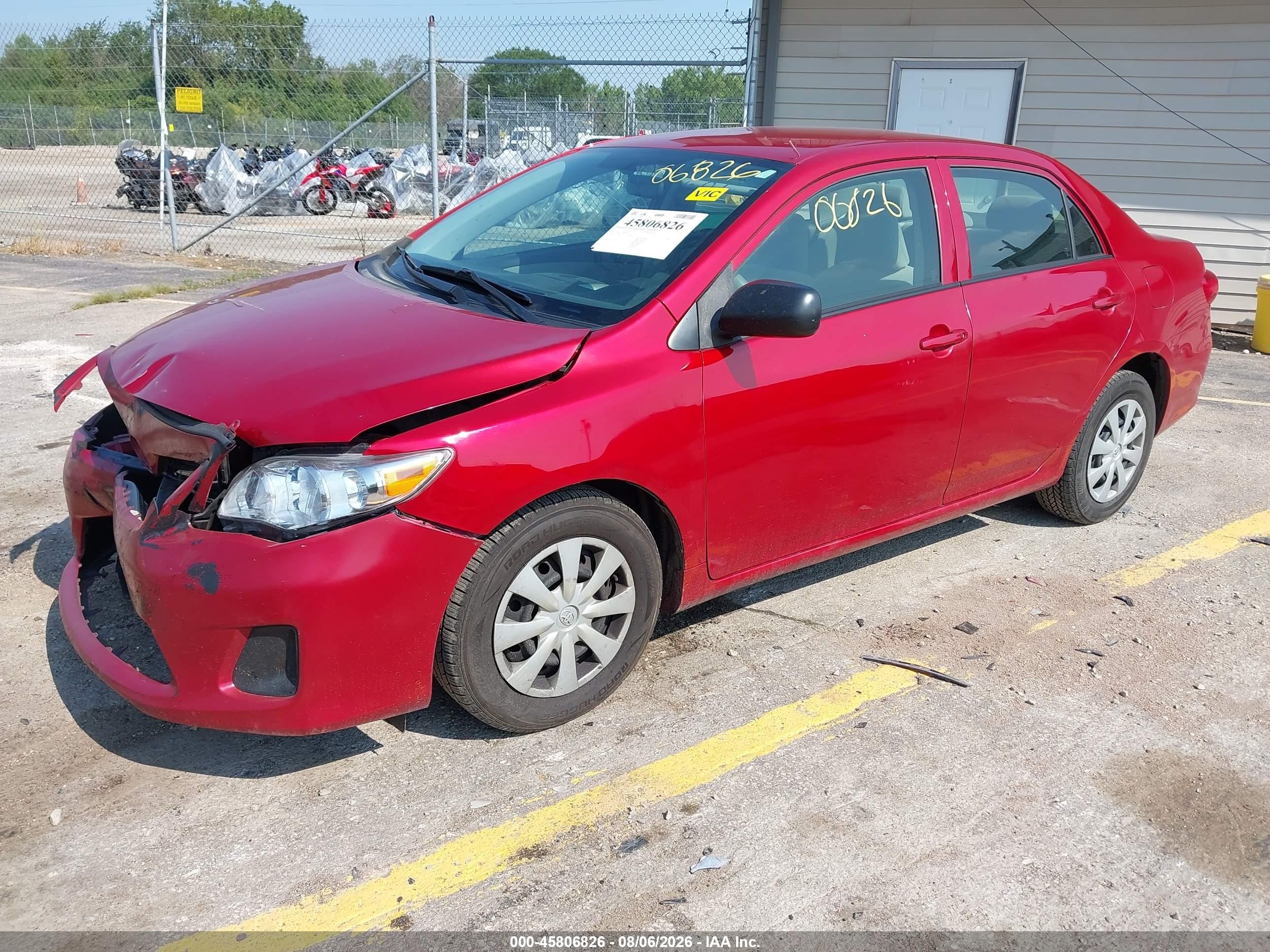 2011 Toyota Corolla   Red vin: JTDBU4EEXB9144422