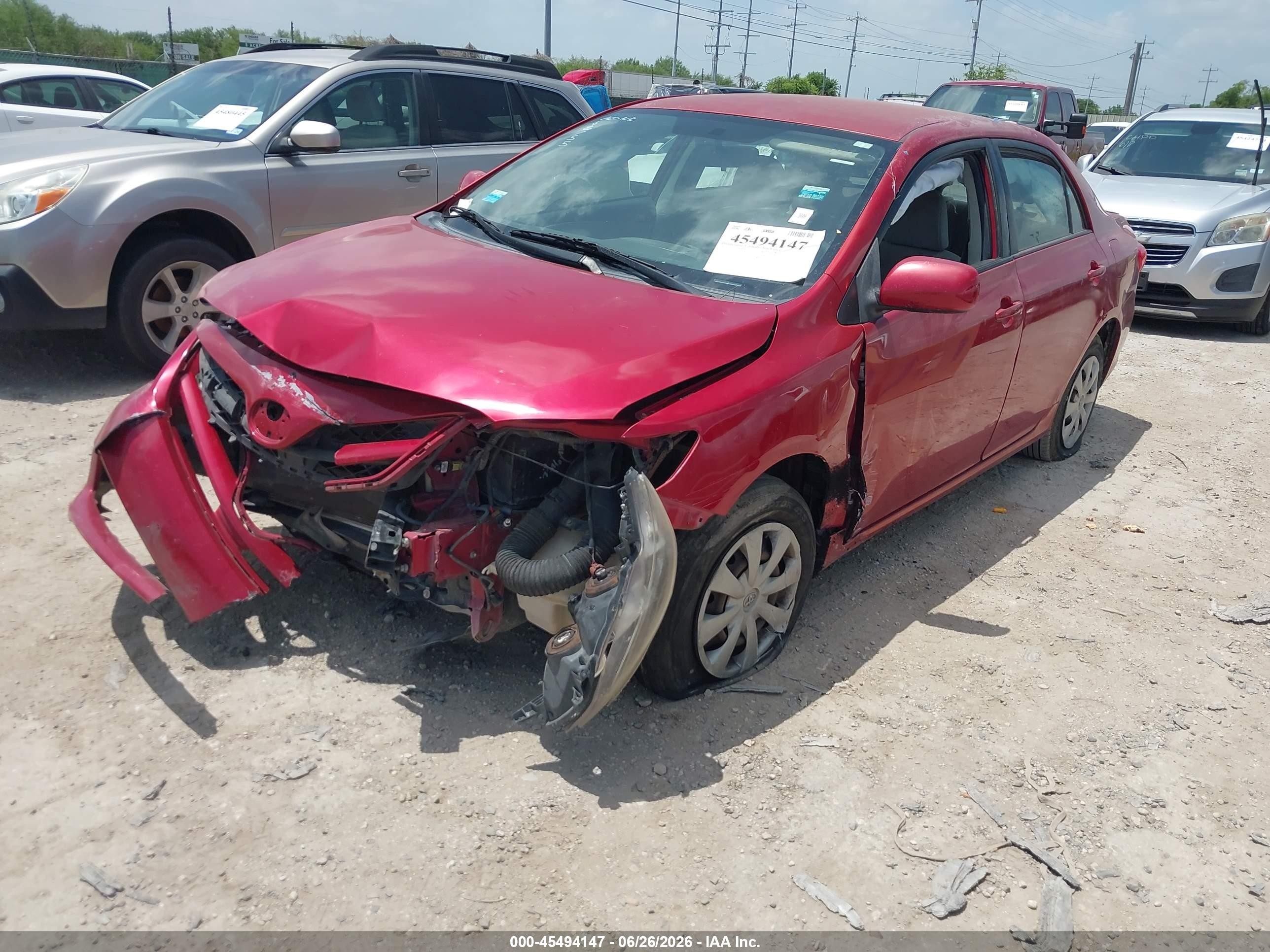 2011 Toyota Corolla Le Red vin: JTDBU4EEXB9160104