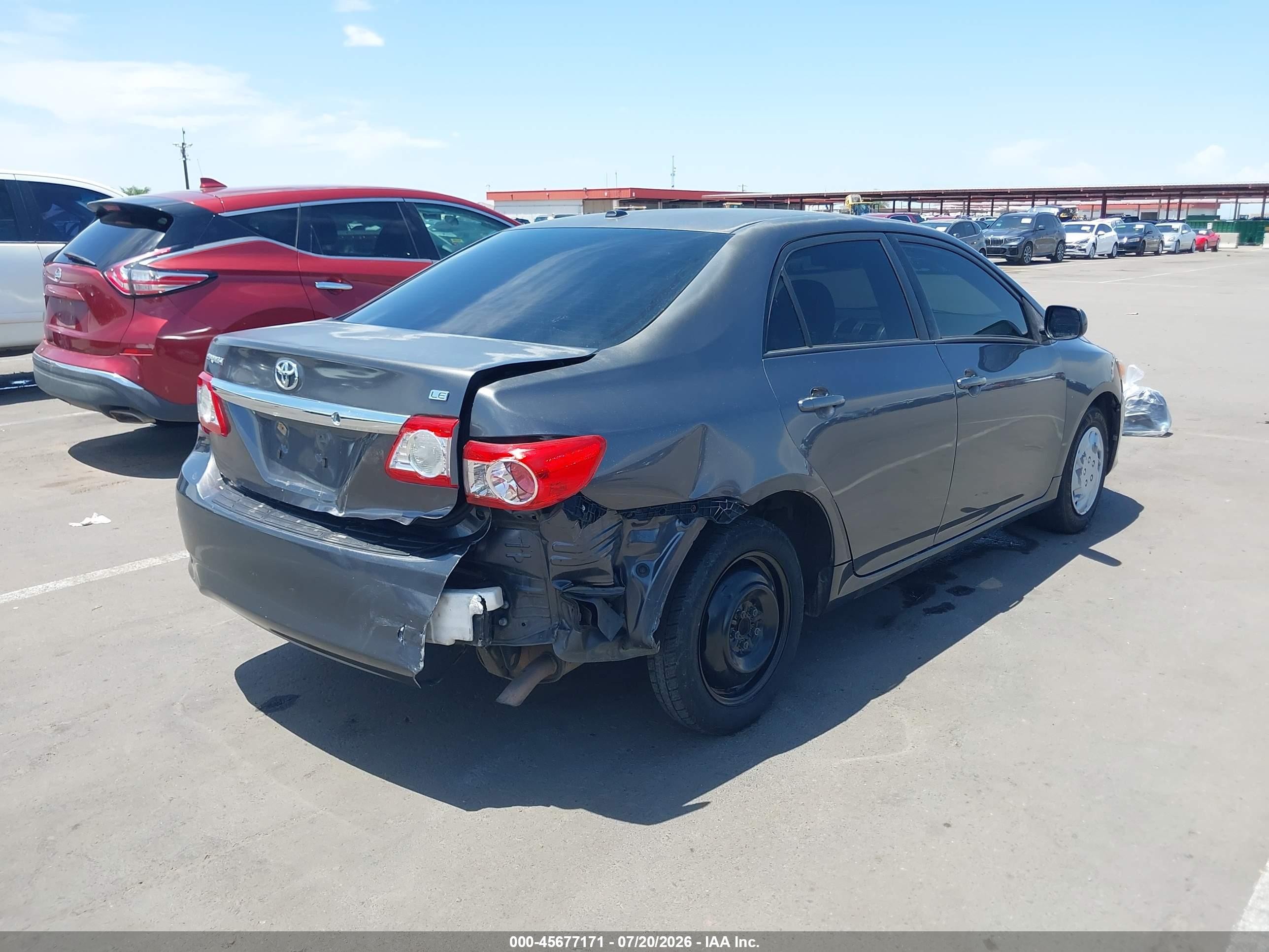 2011 Toyota Corolla Le Gray vin: JTDBU4EEXB9160975
