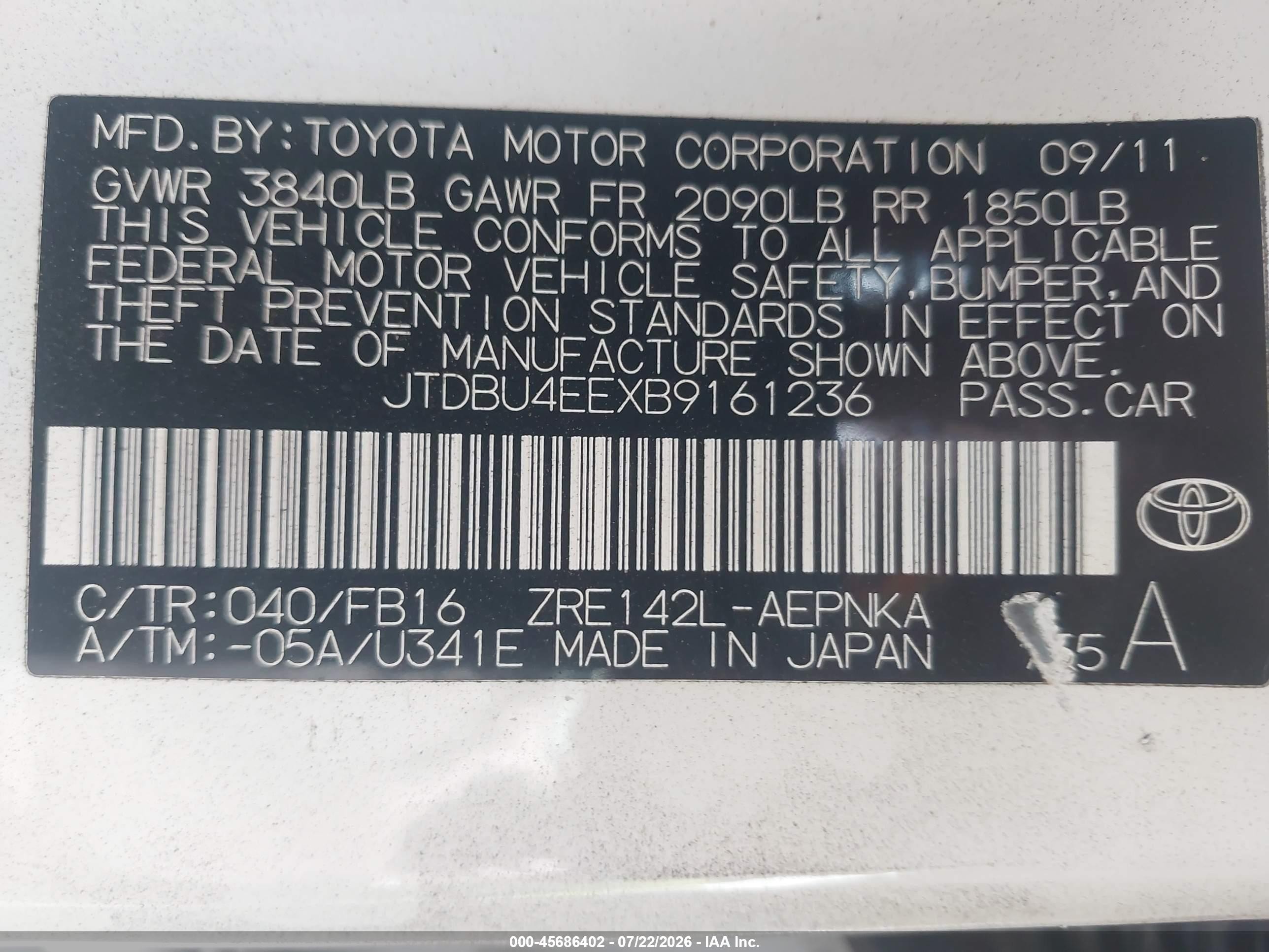 2011 Toyota Corolla Le White vin: JTDBU4EEXB9161236
