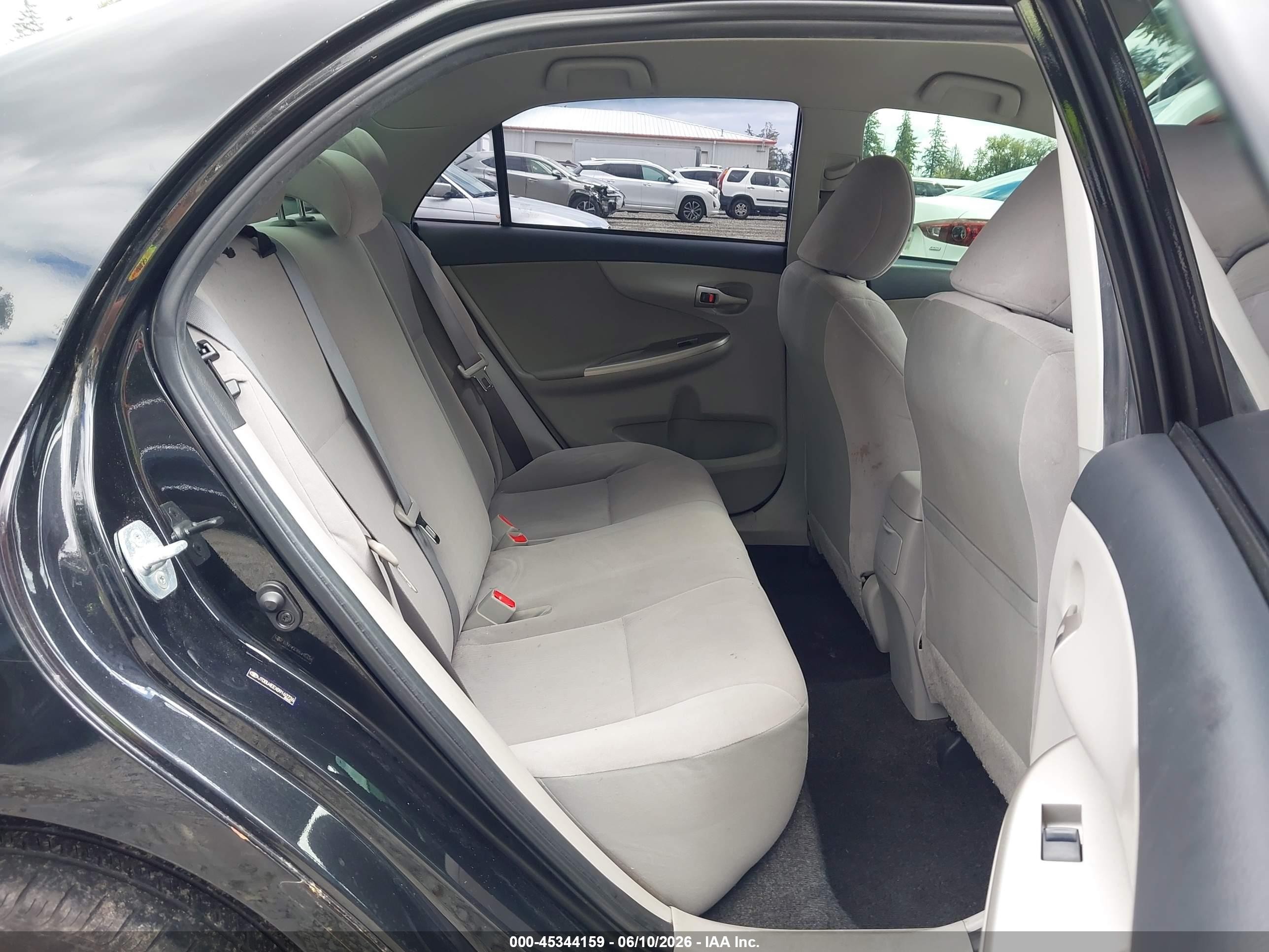 2011 Toyota Corolla Le Black vin: JTDBU4EEXB9162726