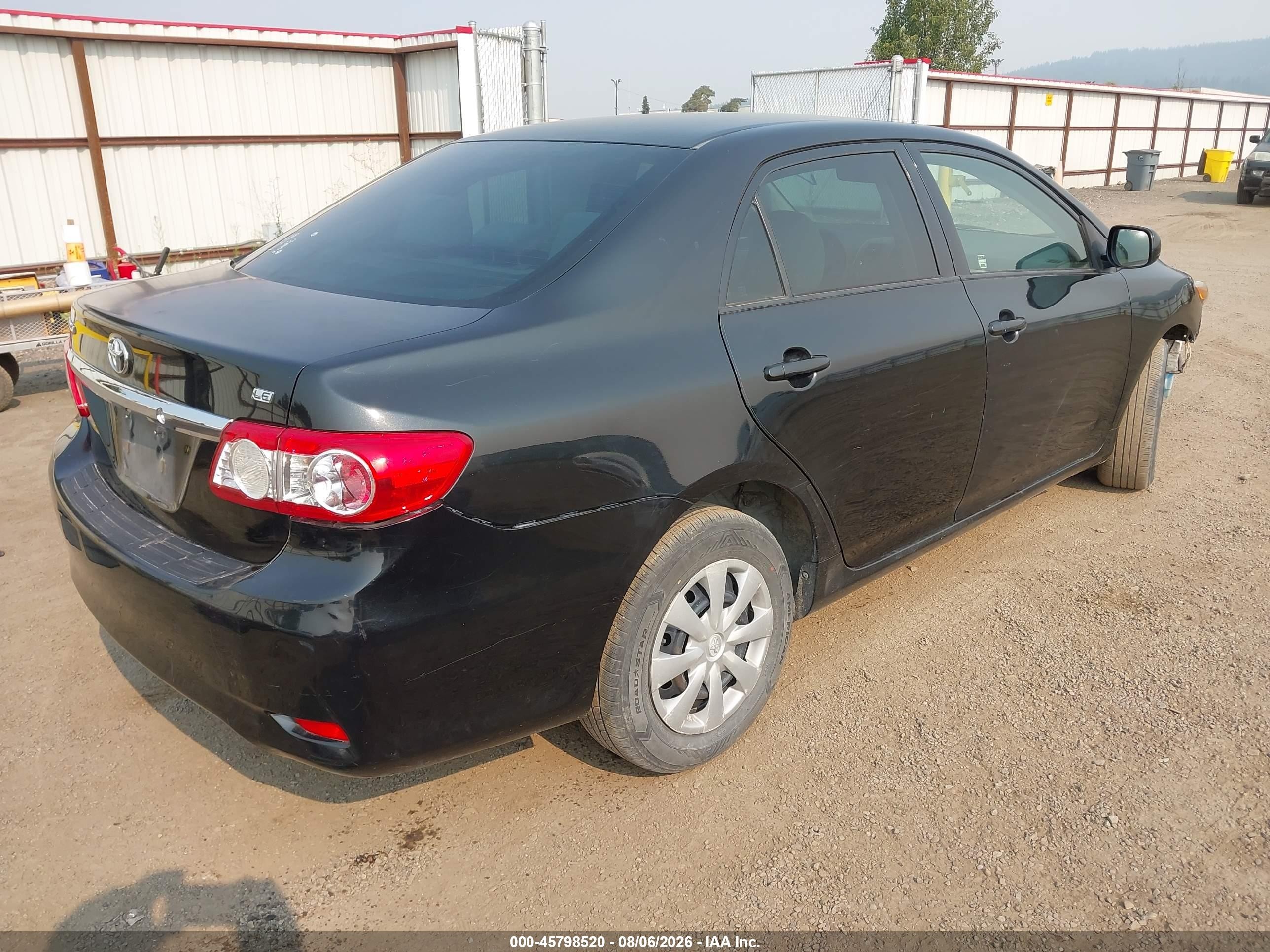 2011 Toyota Corolla Le Black vin: JTDBU4EEXB9164072
