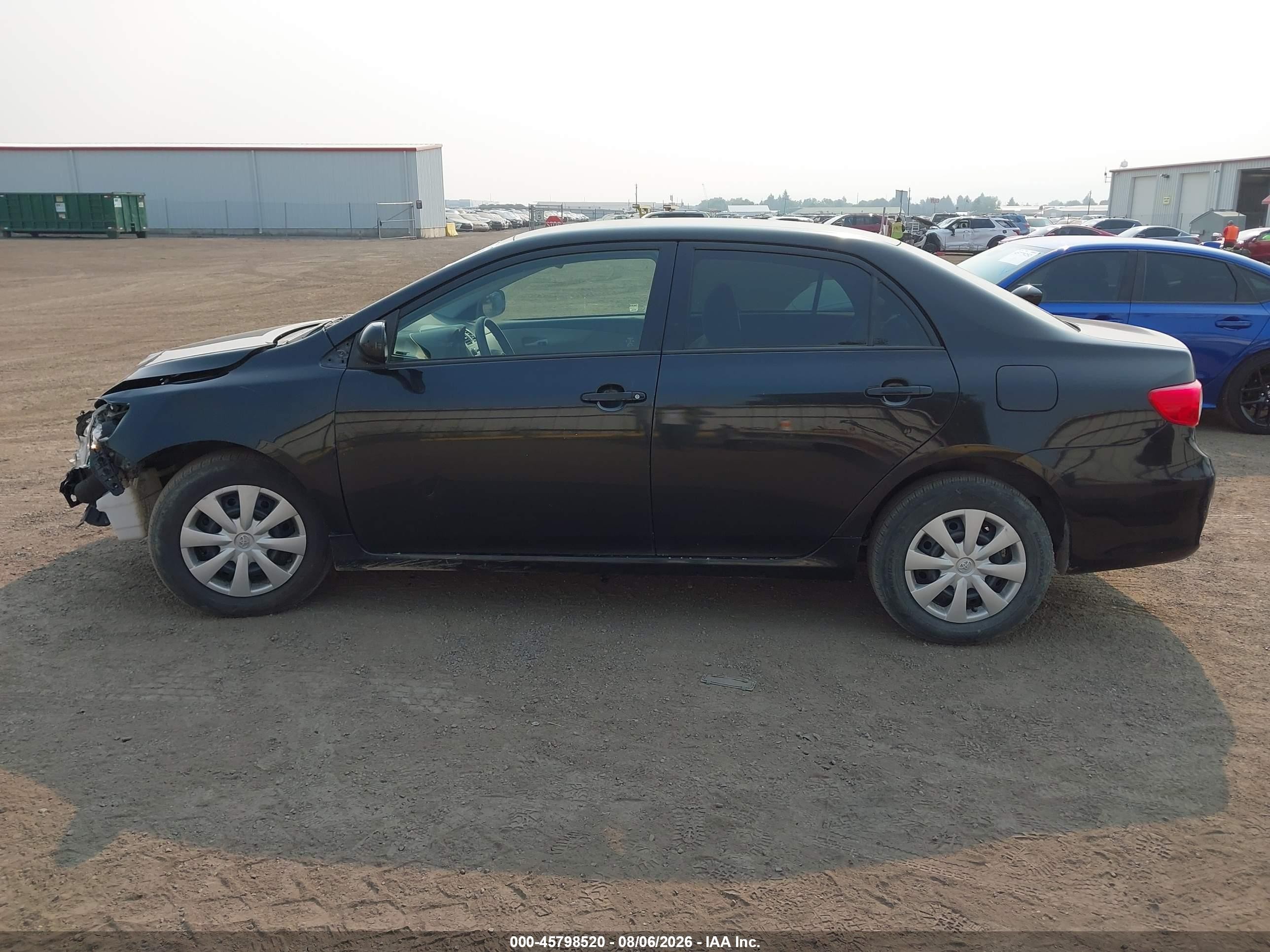 2011 Toyota Corolla Le Black vin: JTDBU4EEXB9164072