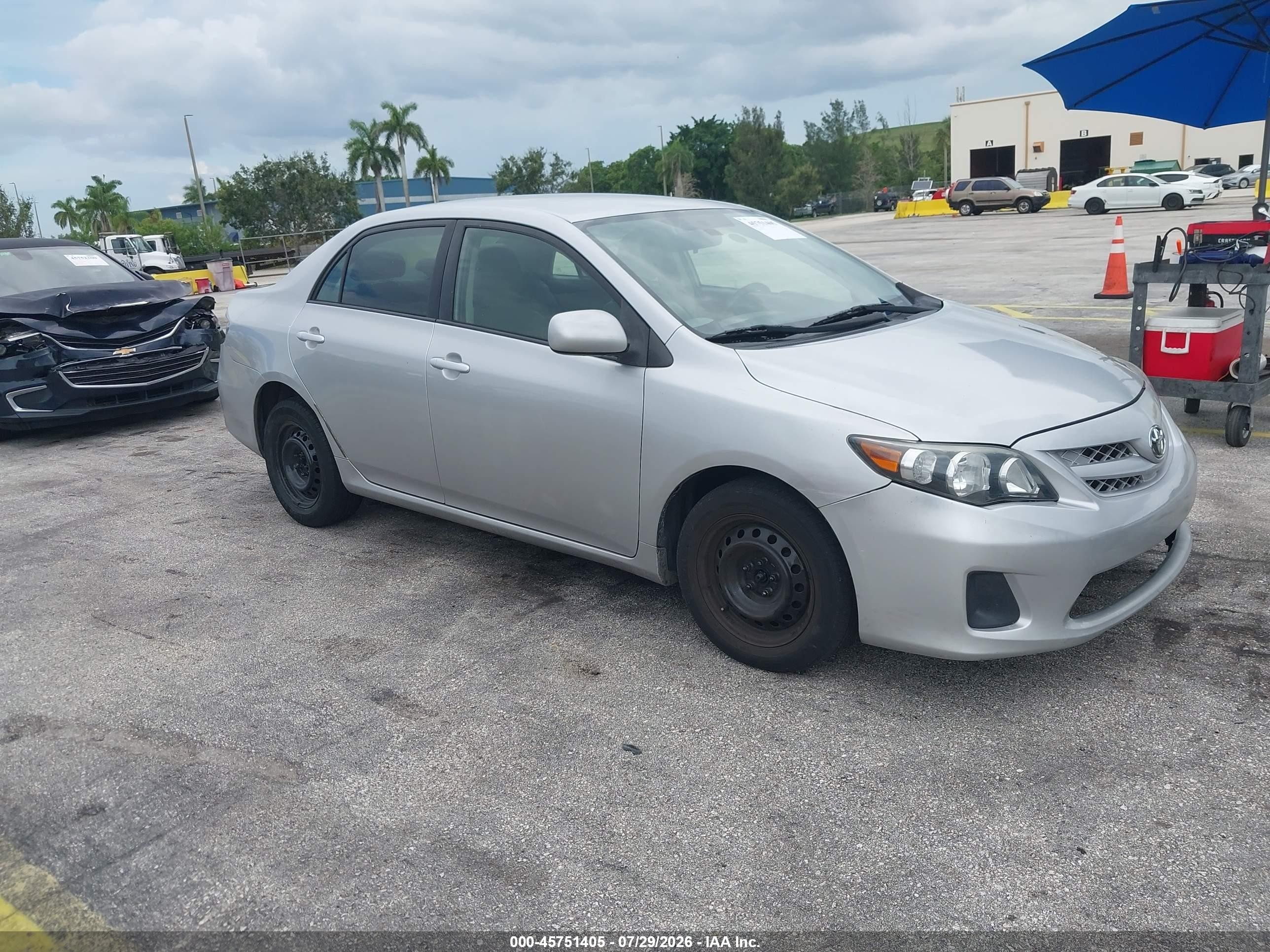 2012 Toyota Corolla Le Silver vin: JTDBU4EEXC9172903