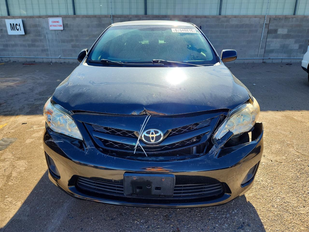 2012 Toyota Corolla Le Black vin: JTDBU4EEXC9174084