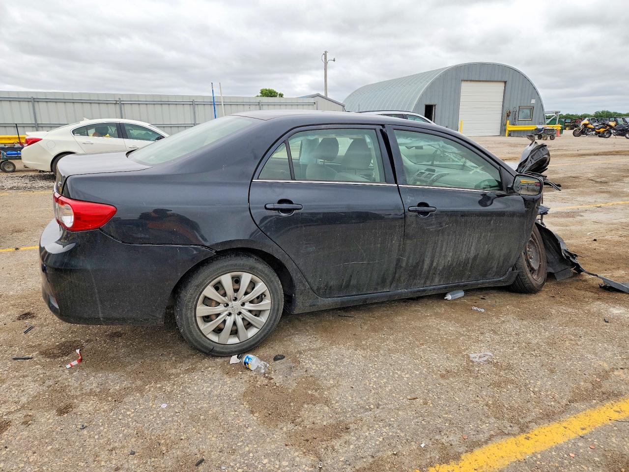 2013 Toyota Corolla Le Черный vin: JTDBU4EEXDJ120705