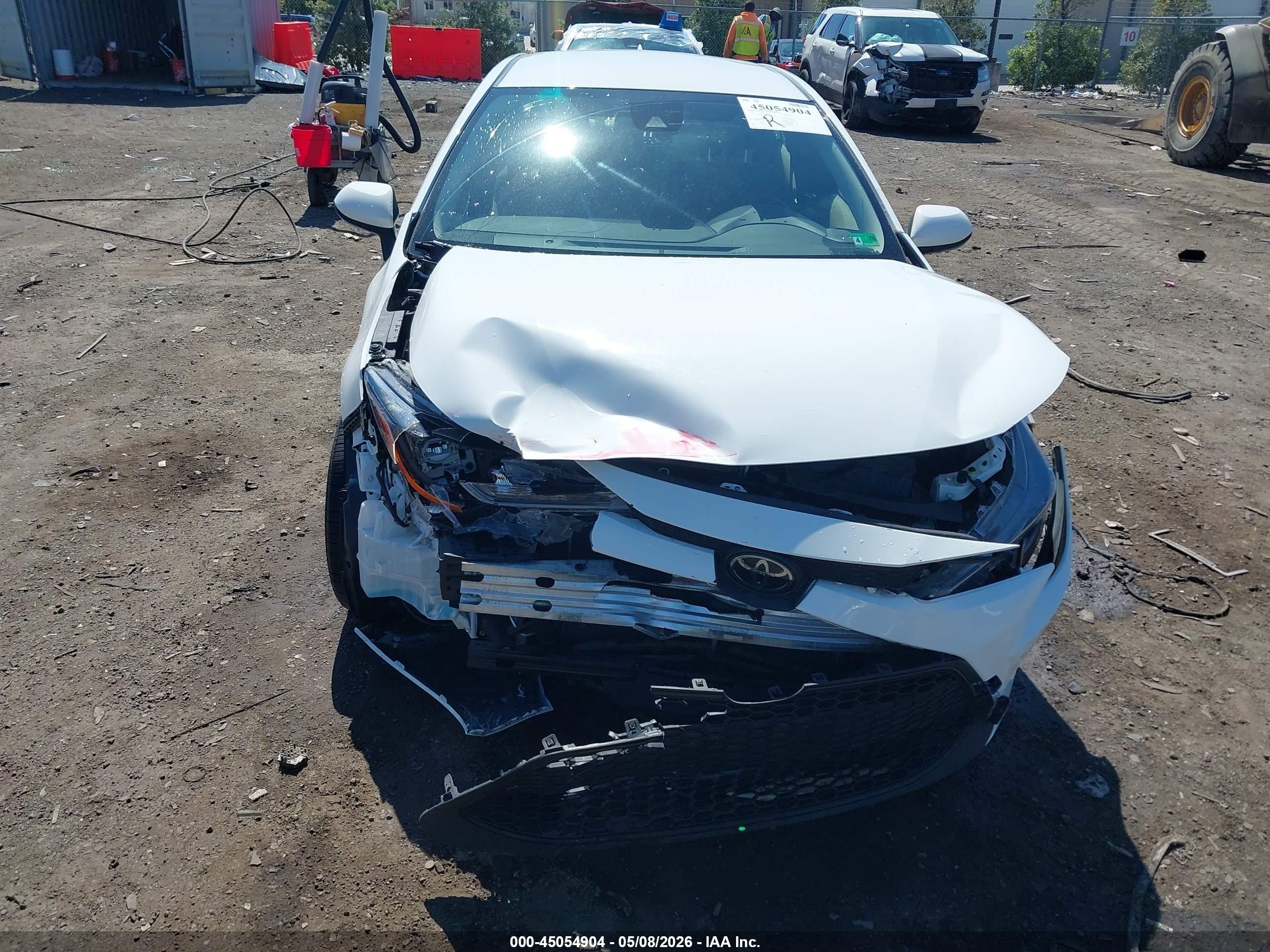 2020 Toyota Corolla L White vin: JTDDPRAE4LJ016535