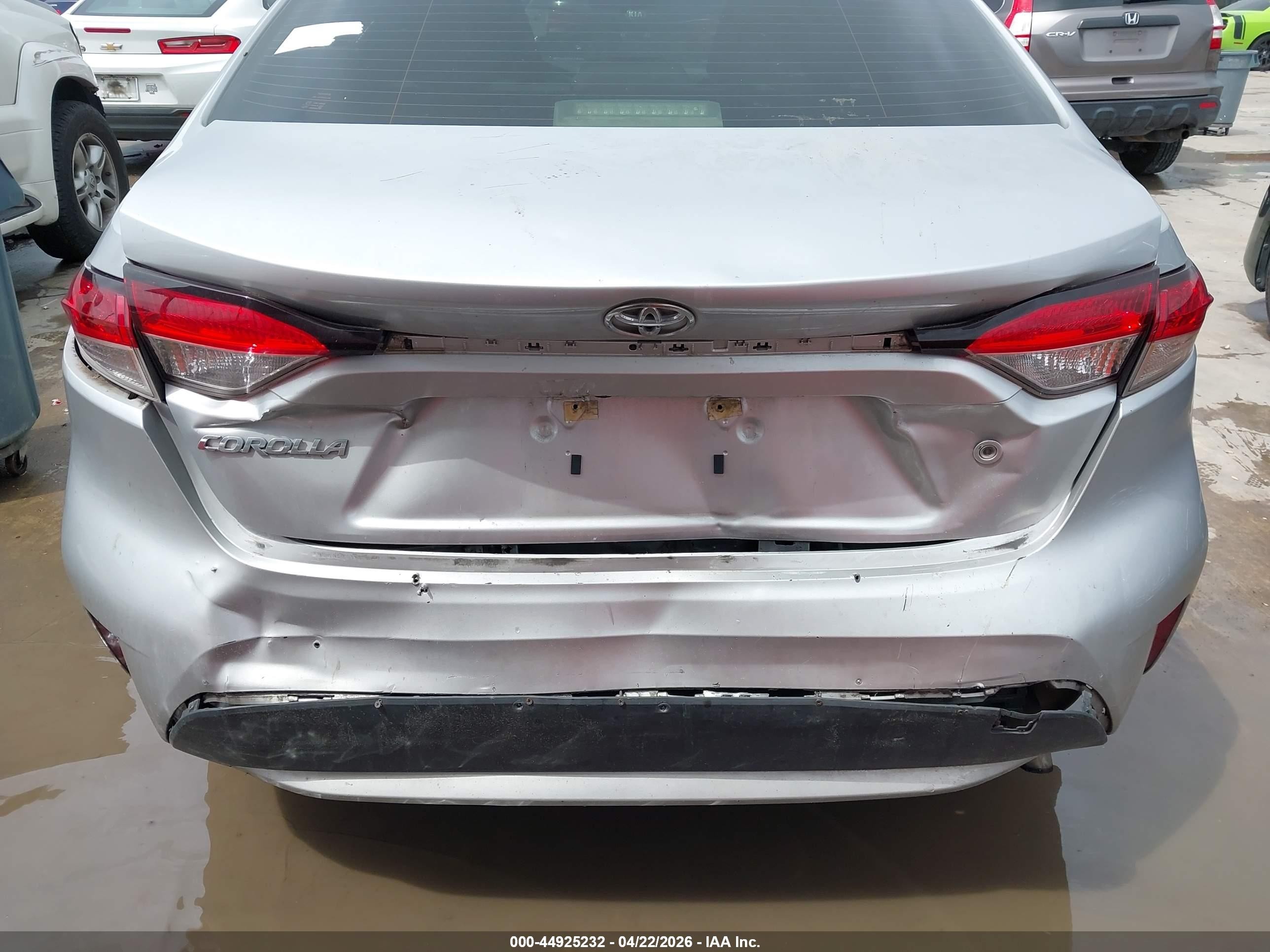 2020 Toyota Corolla L Silver vin: JTDDPRAE6LJ059077