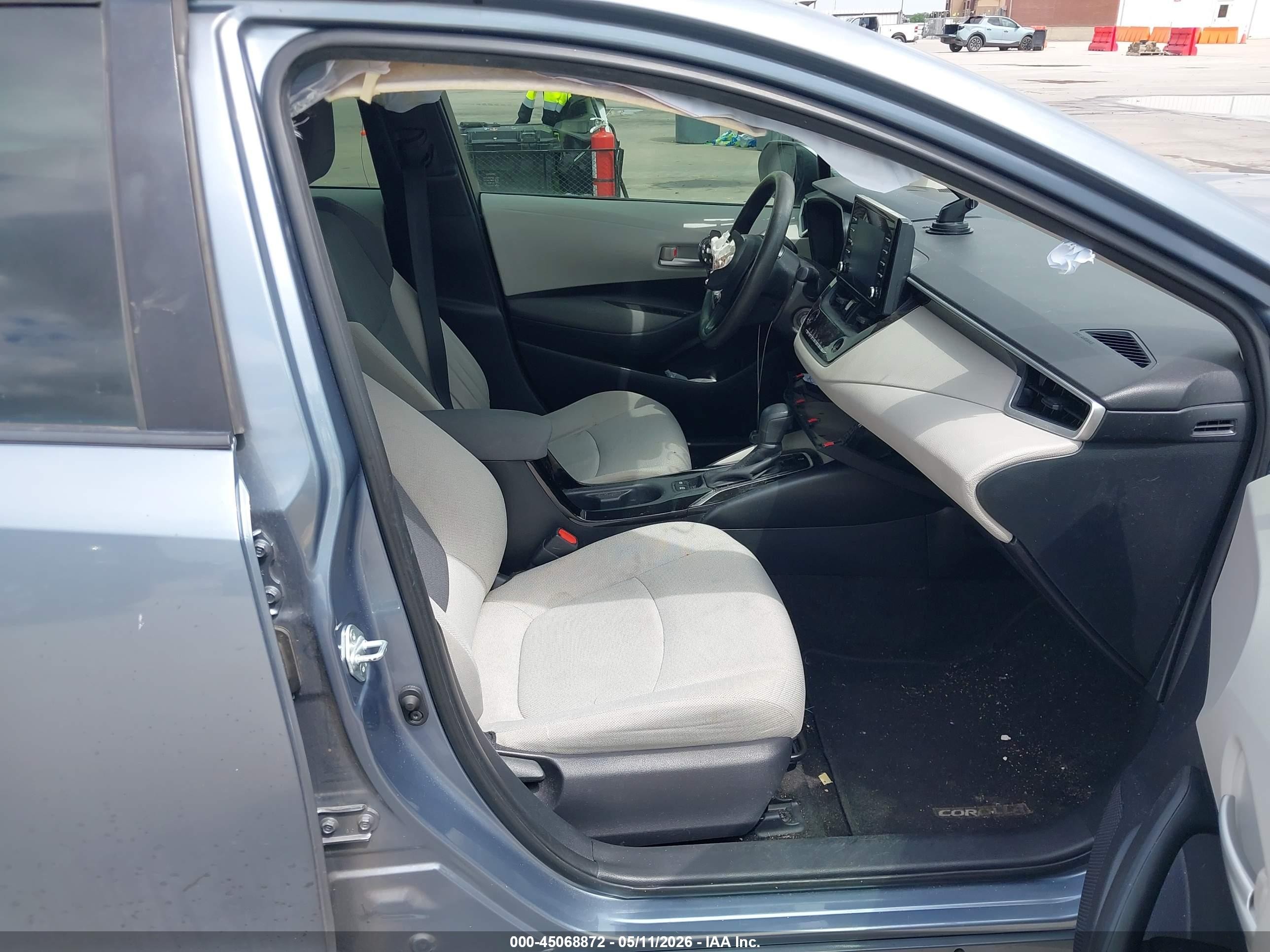 2020 Toyota Corolla L Blue vin: JTDDPRAE7LJ000667