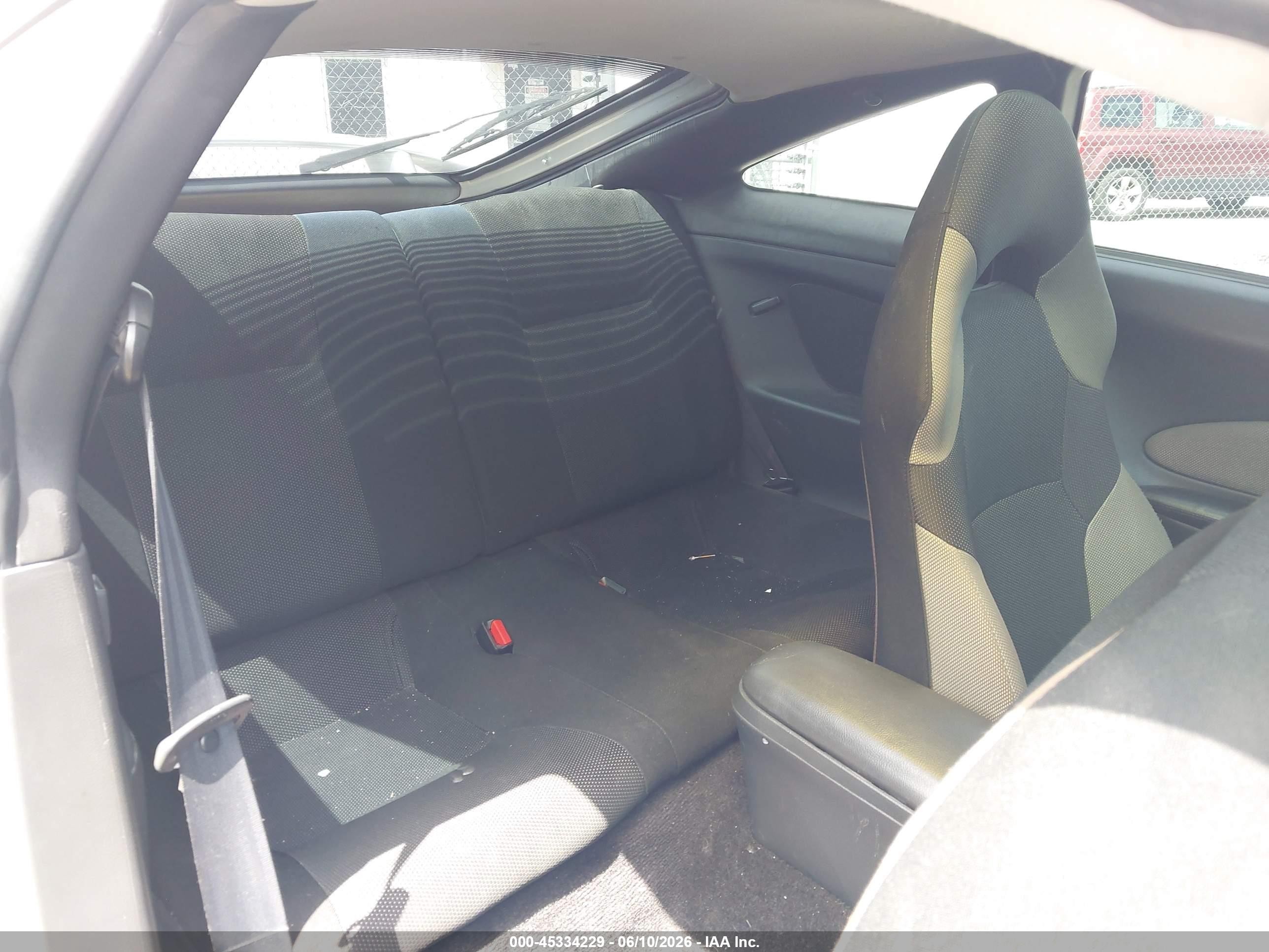 2004 Toyota Celica Gt Silver vin: JTDDR32T040170820