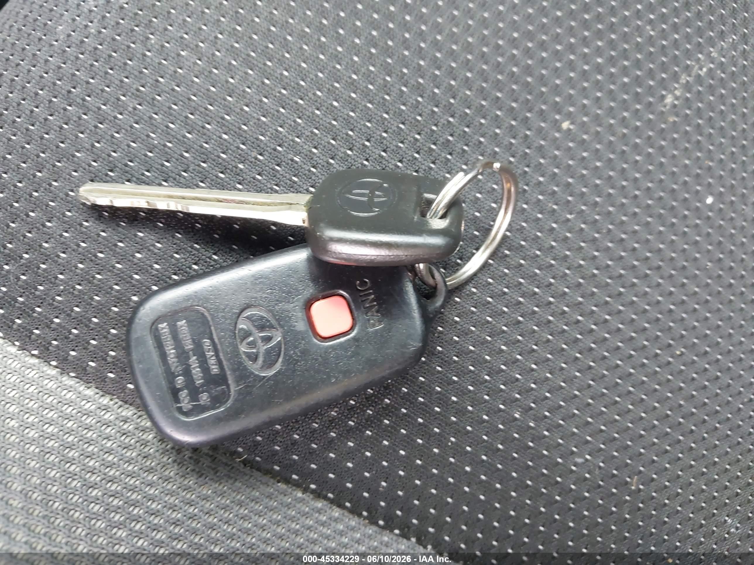 2004 Toyota Celica Gt Silver vin: JTDDR32T040170820