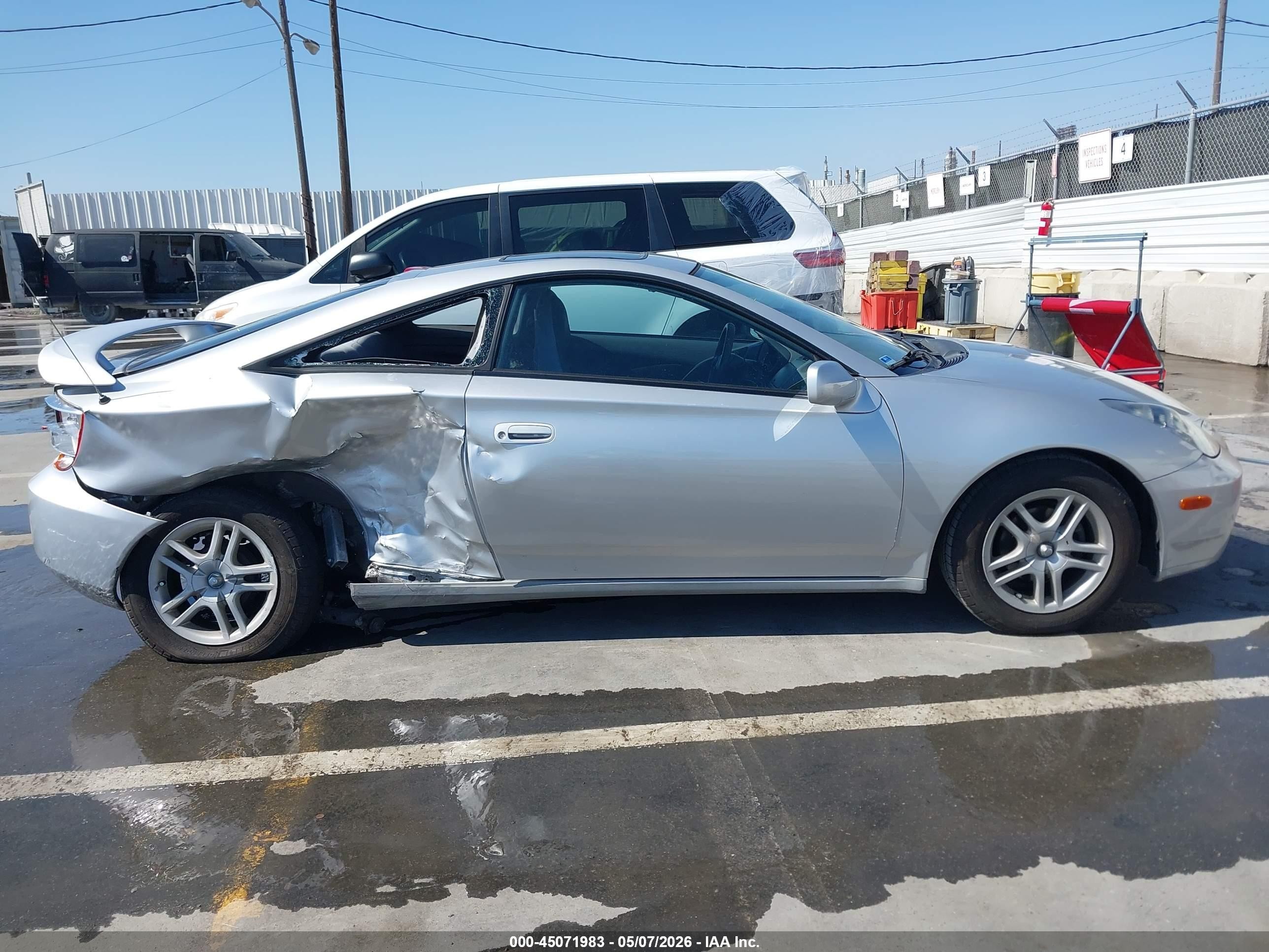 2000 Toyota Celica Gt Silver vin: JTDDR32T2Y0068988