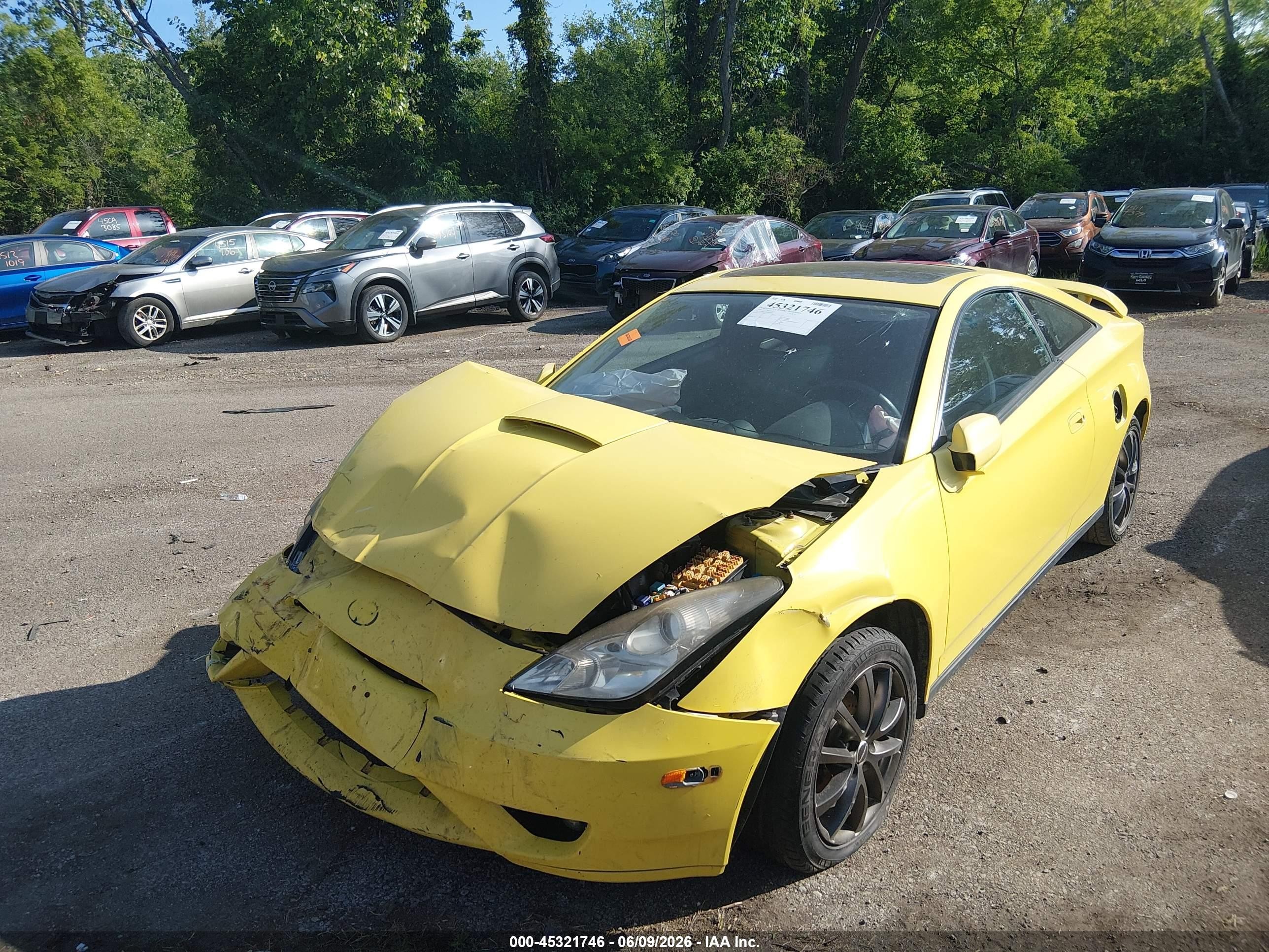 2003 Toyota Celica Gt Yellow vin: JTDDR32T330147661