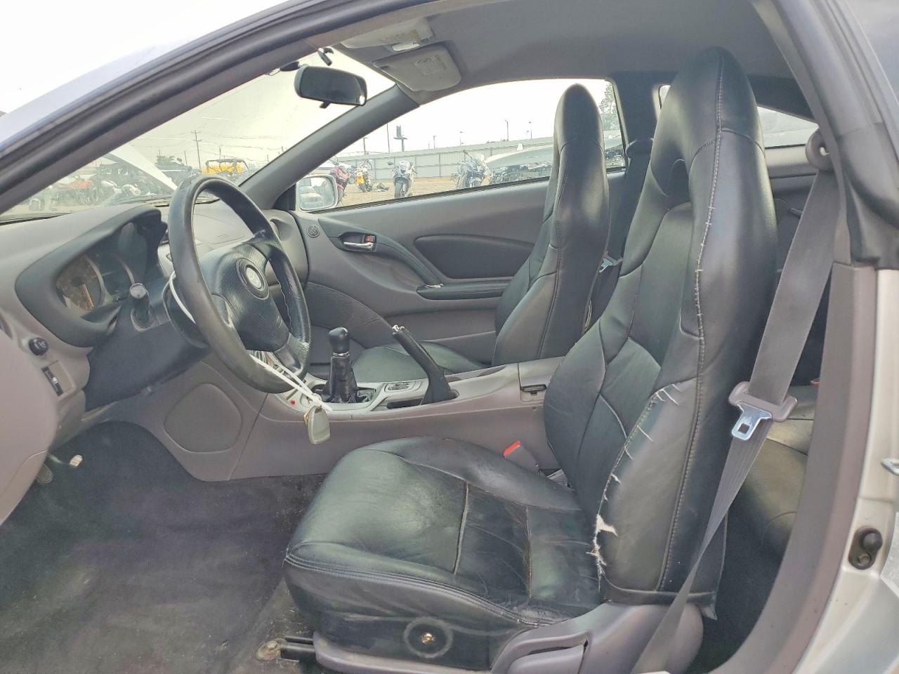 2000 Toyota Celica Gt Silver vin: JTDDR32T4Y0034549