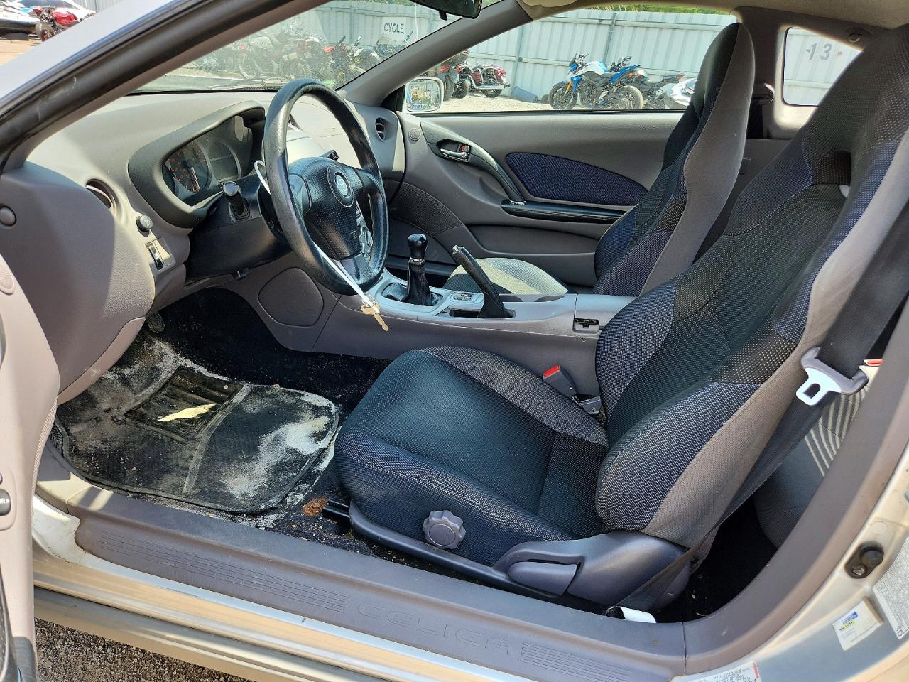 2002 Toyota Celica Gt Silver vin: JTDDR32T520127782