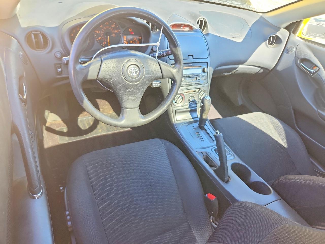 2003 Toyota Celica Gt Yellow vin: JTDDR32T530161920