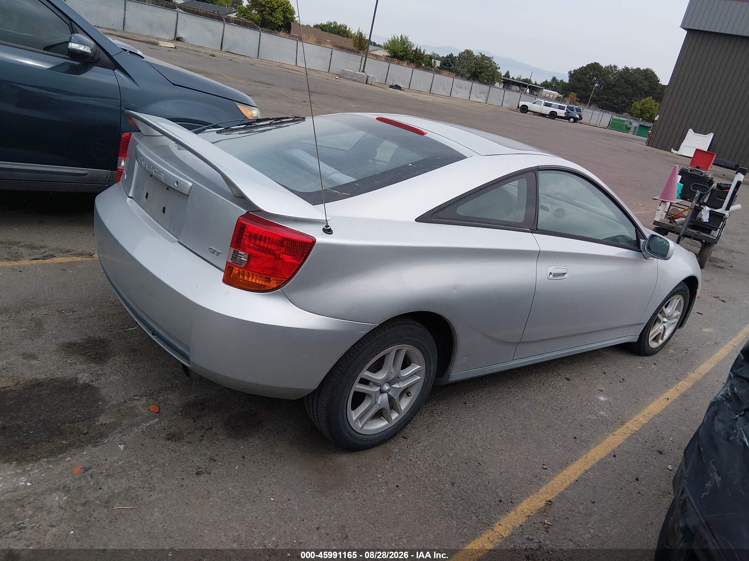 2000 Toyota Celica Gt Silver vin: JTDDR32T6Y0012312