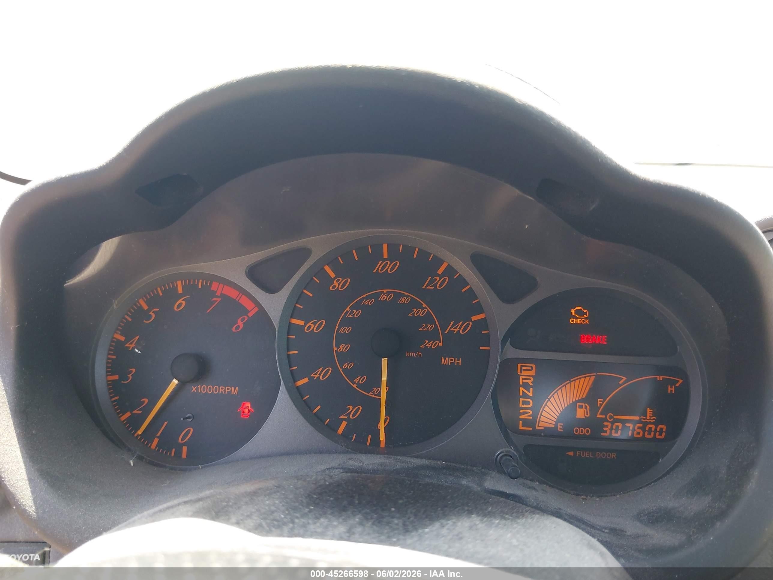 2001 Toyota Celica Gt Silver vin: JTDDR32TX10071241