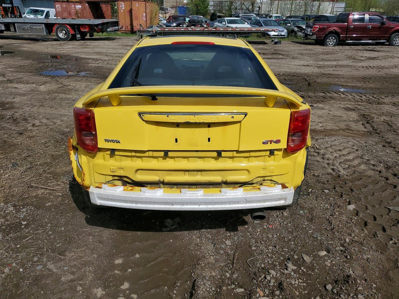 2004 Toyota Celica Gt-s Yellow vin: JTDDY38T040071747
