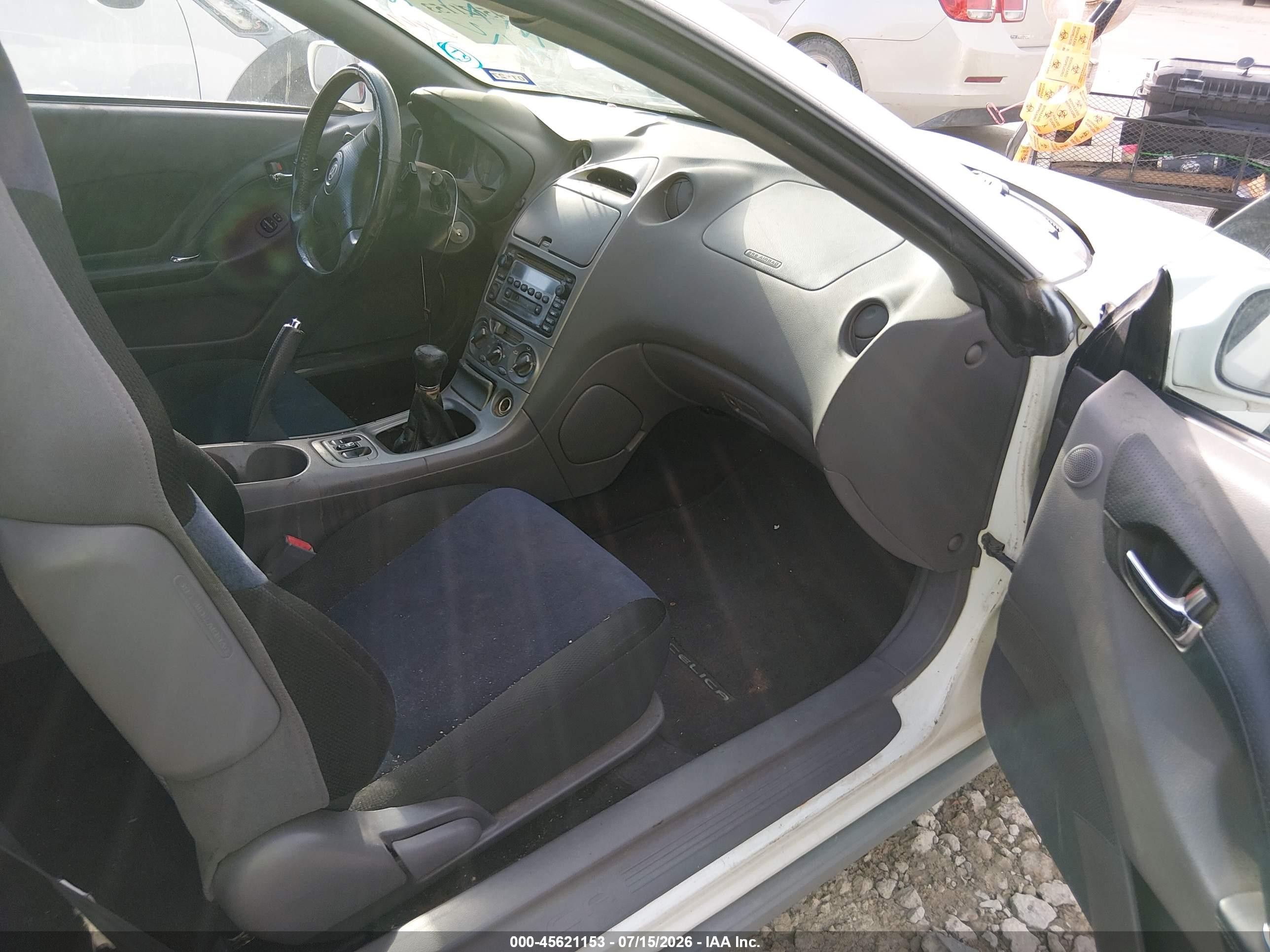2002 Toyota Celica Gts White vin: JTDDY38T820053199