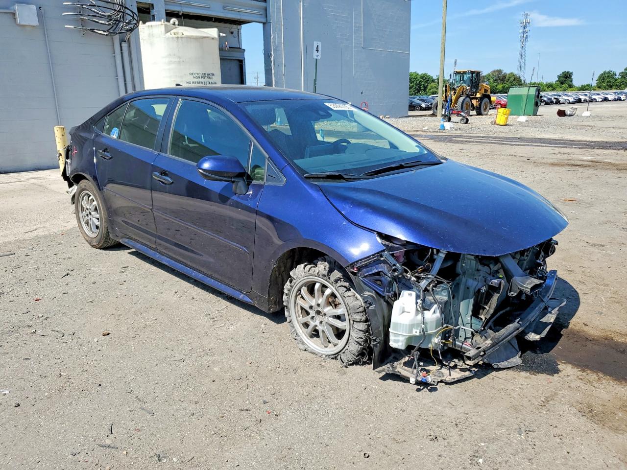 2022 Toyota Corolla Le Blue vin: JTDEAMDE5NJ056176
