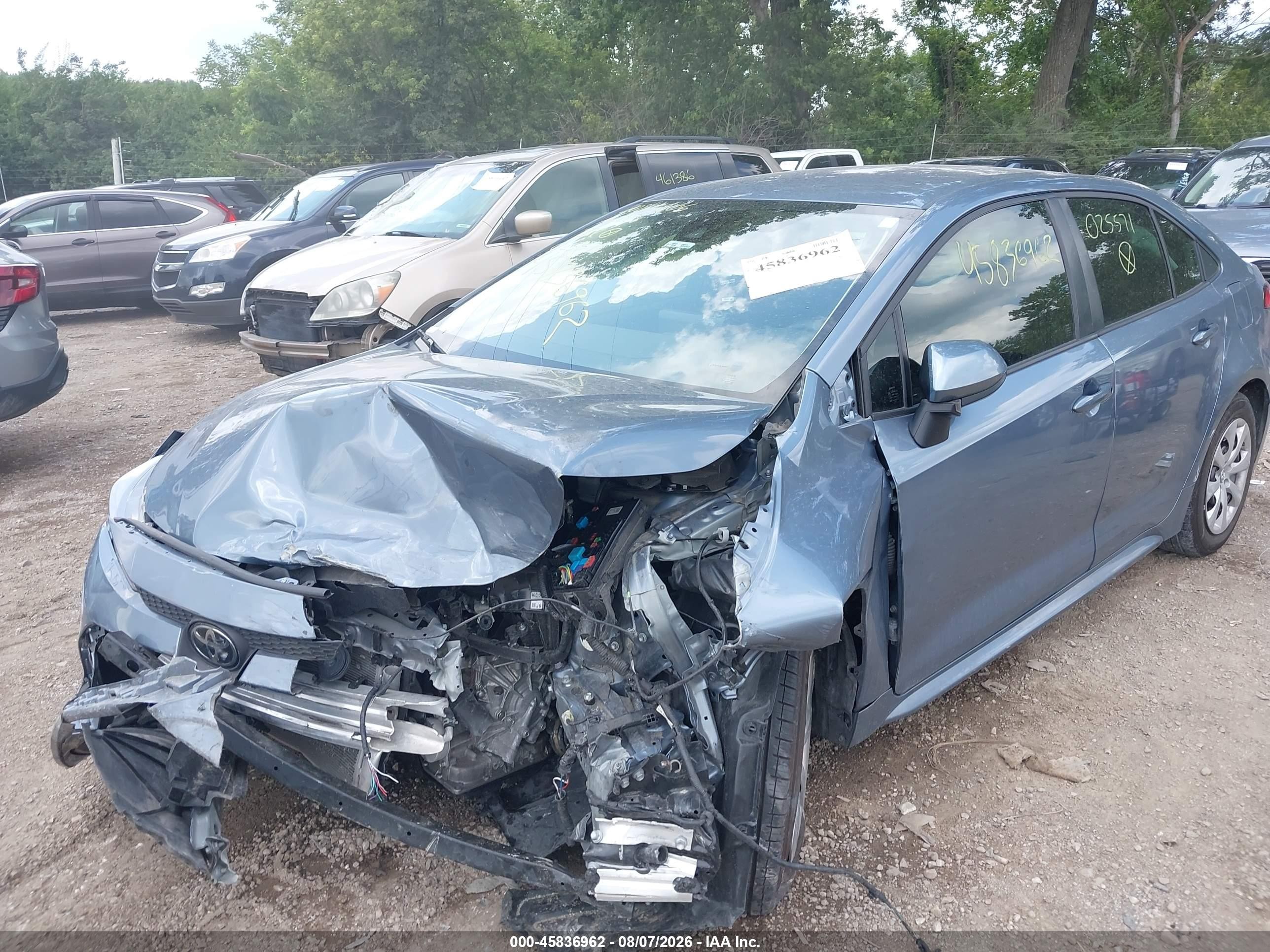 2022 Toyota Corolla Le Blue vin: JTDEPMAE0N3025571